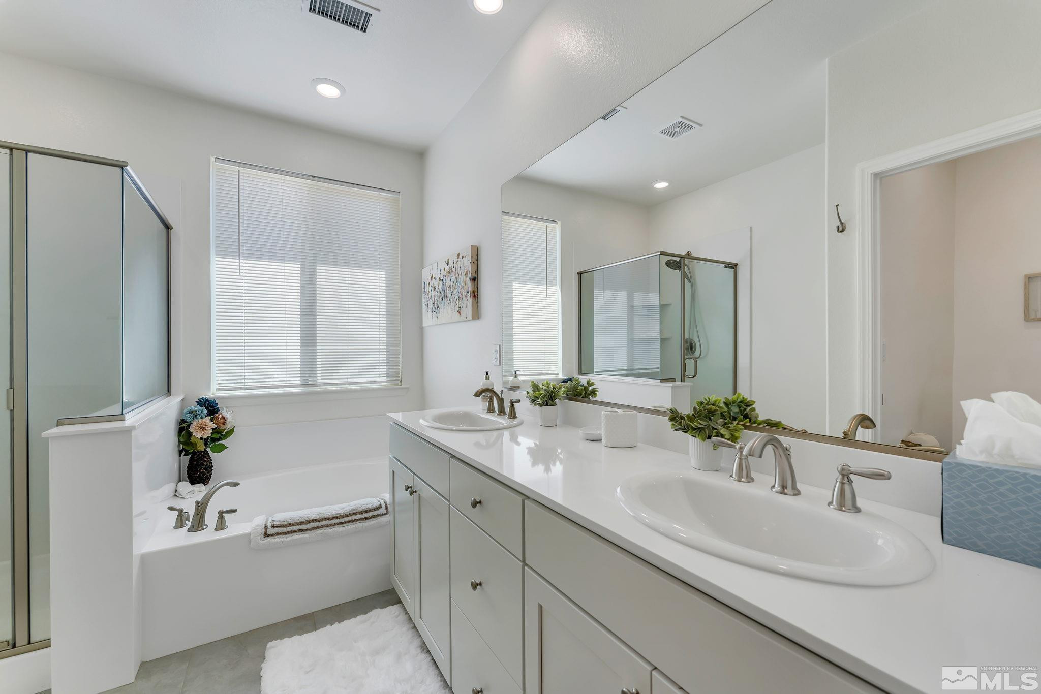 6934 Wild River Way Property Photo 18