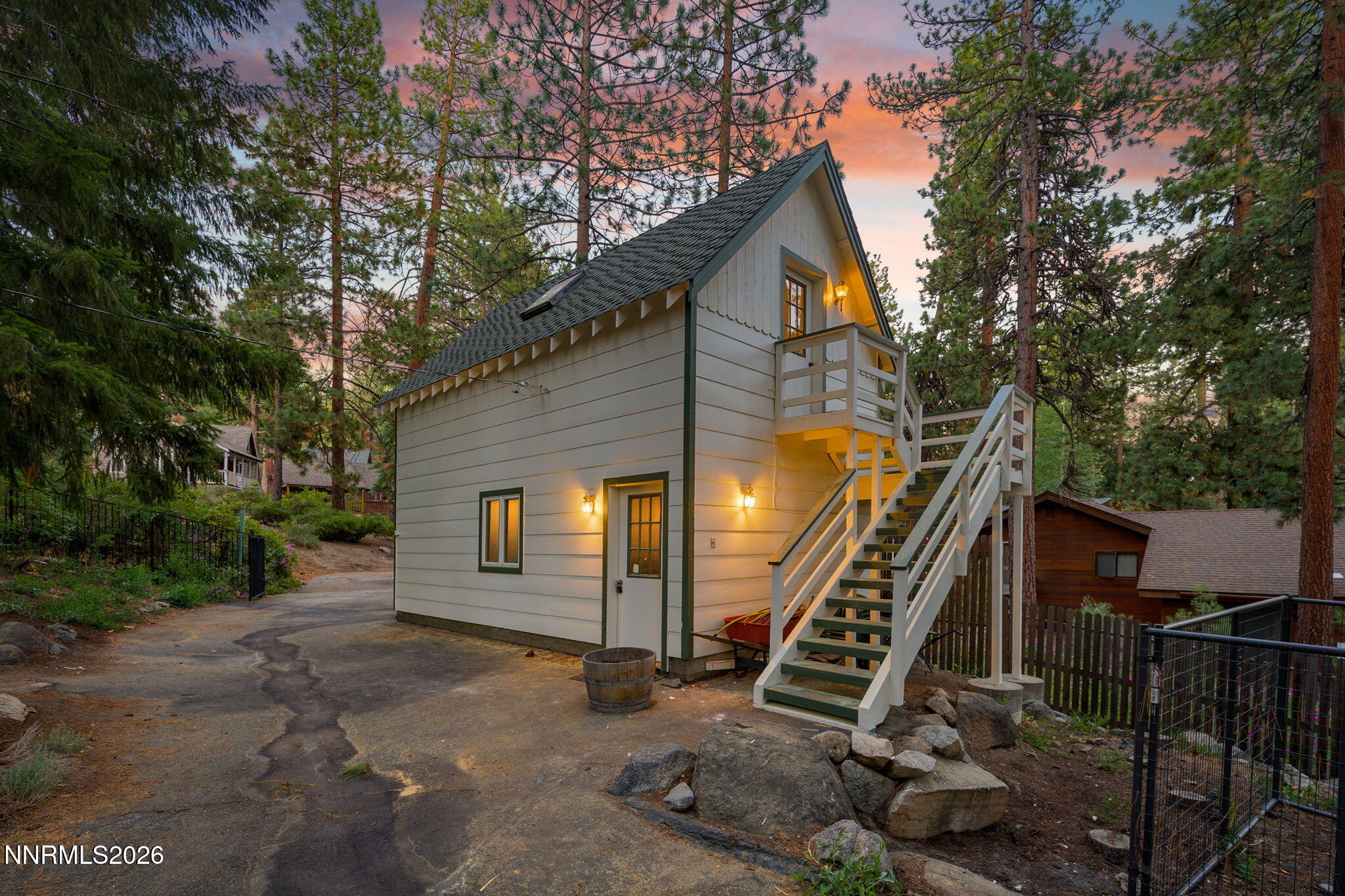 652 Freel Drive Property Photo 8