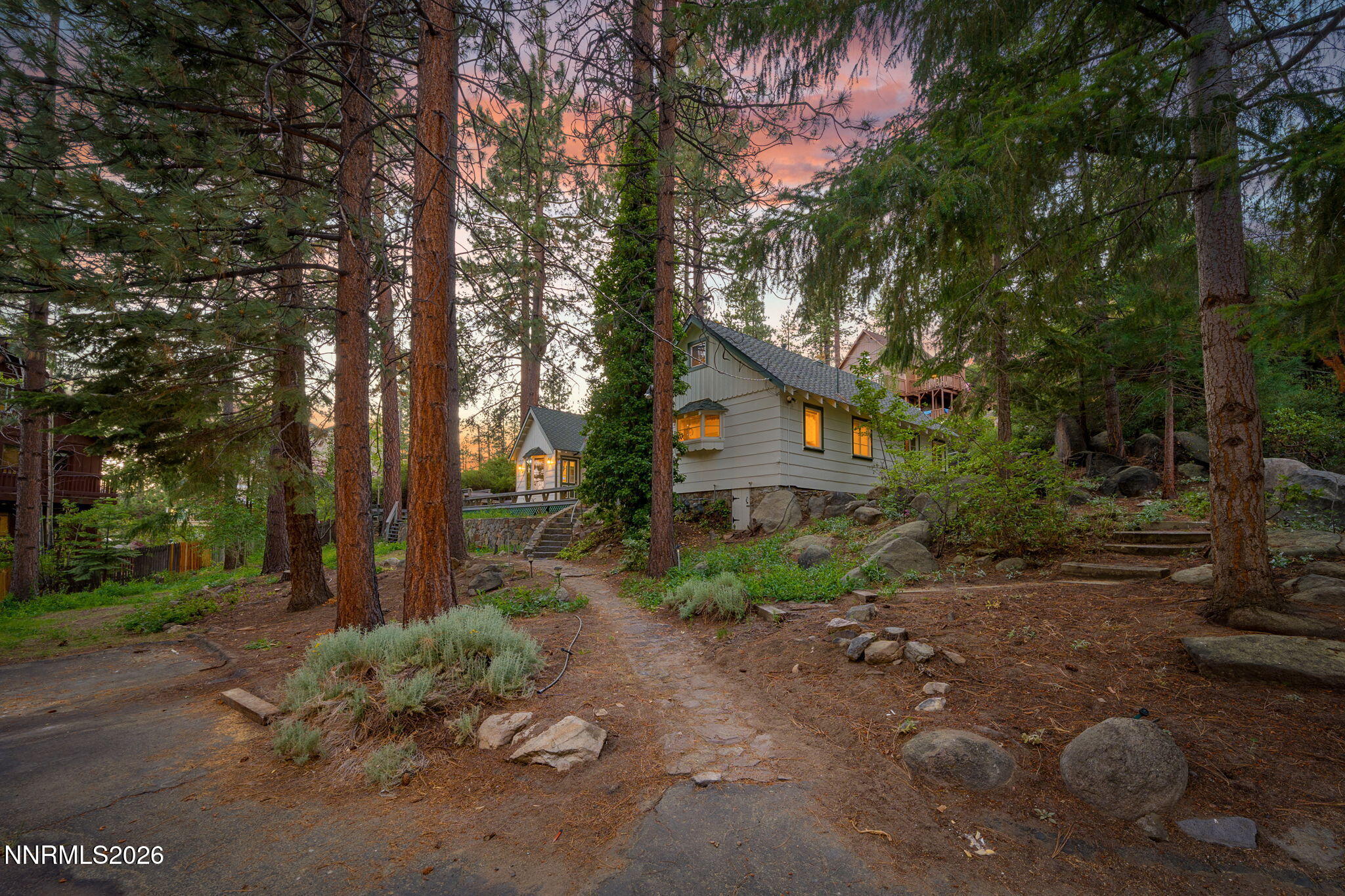 652 Freel Drive Property Photo 10