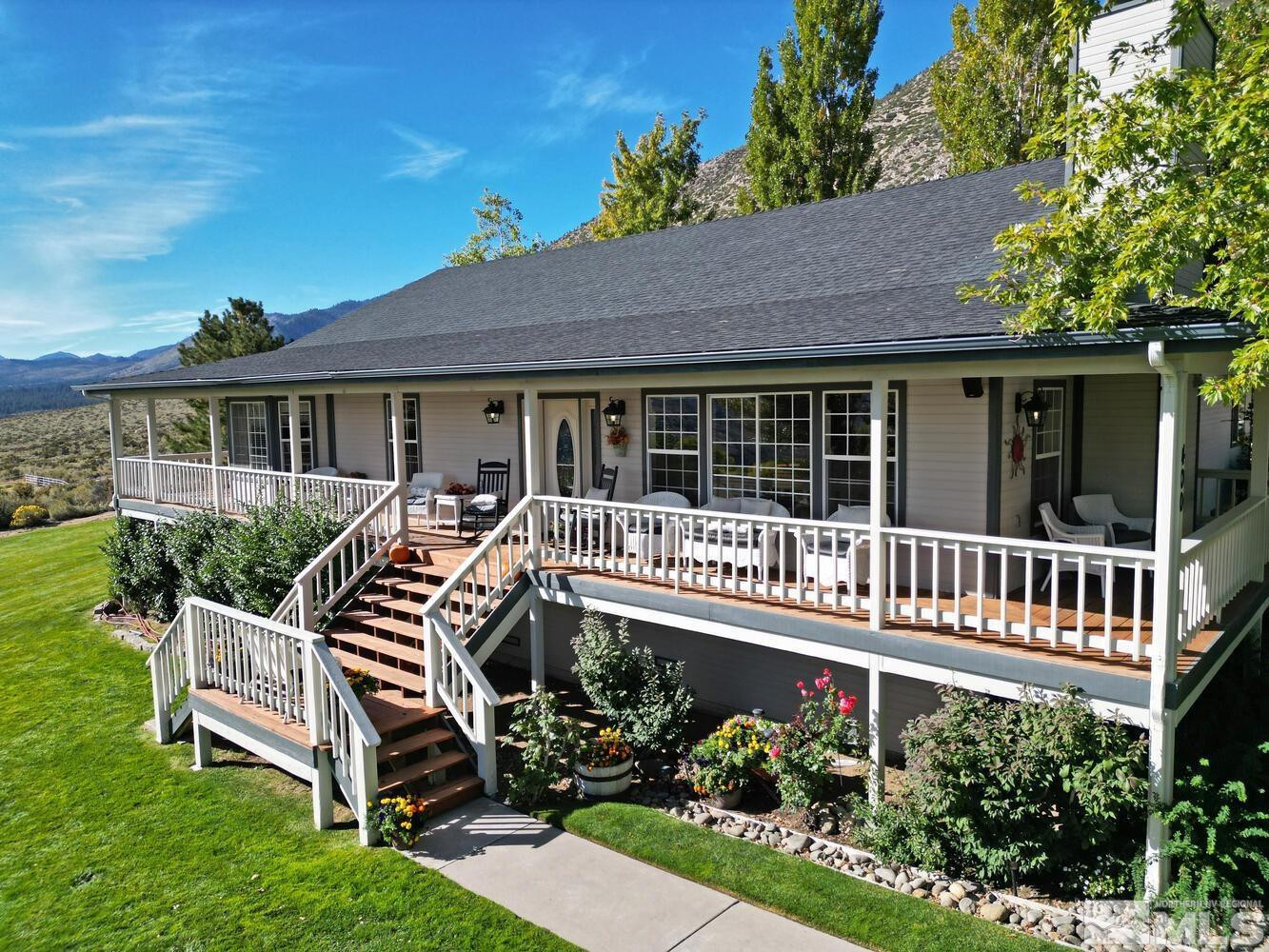 400 California Road Property Photo 4
