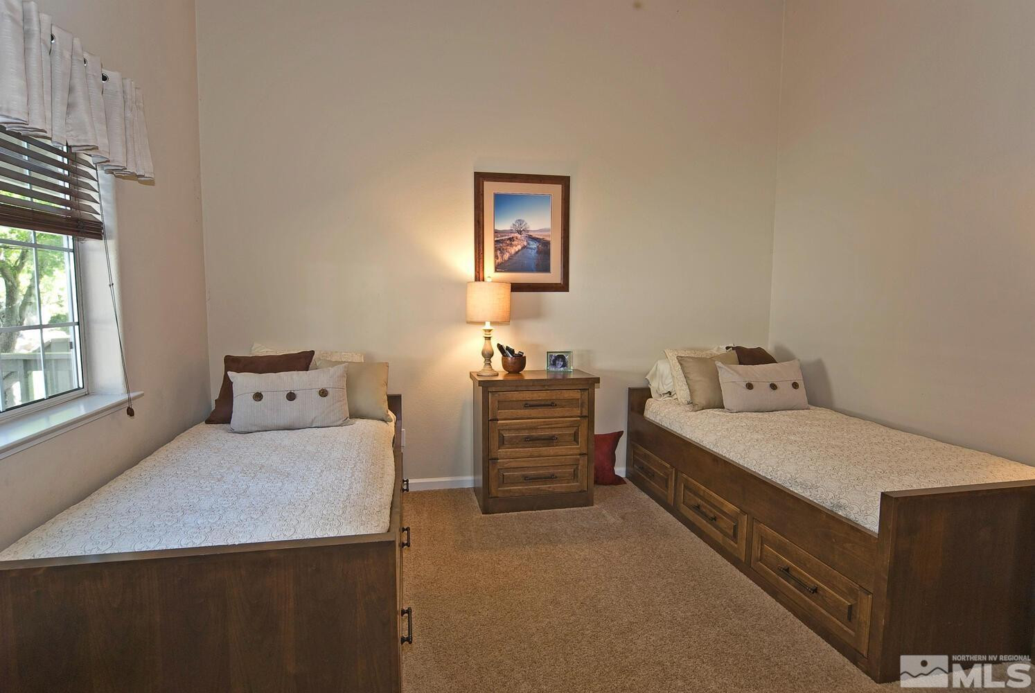 400 California Road Property Photo 29