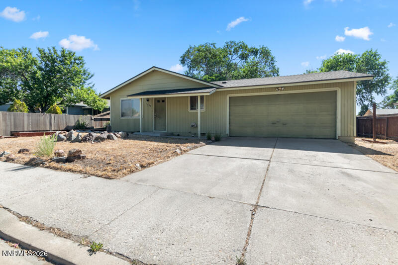 1029 Siskiyou Drive Property Photo 1