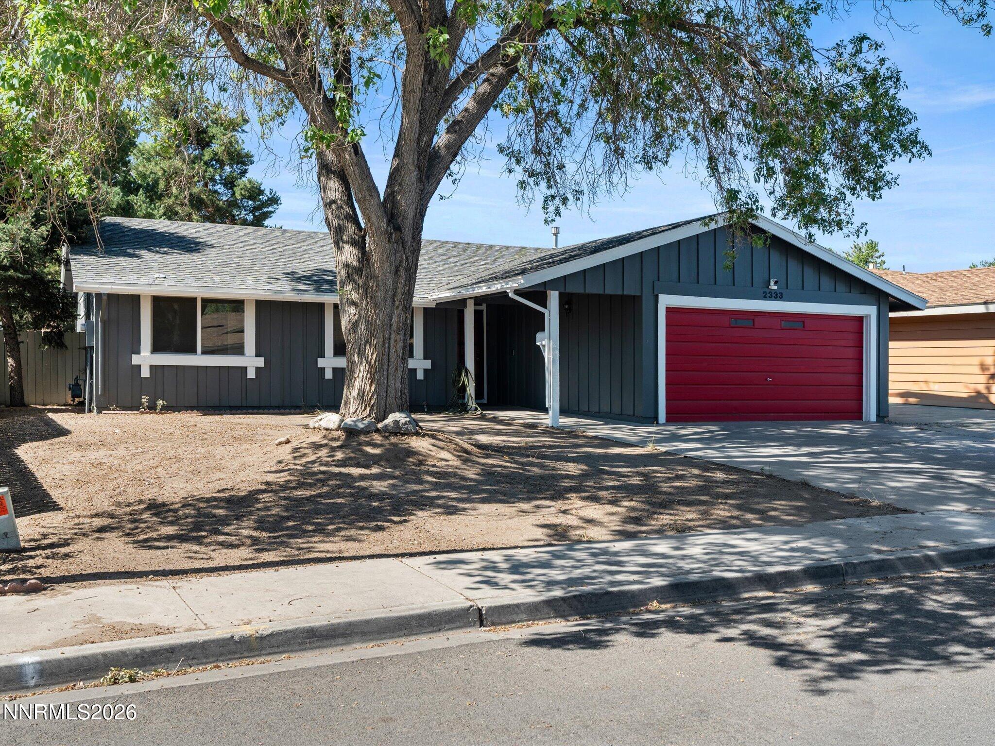 2333 William Morby Drive Property Photo 2