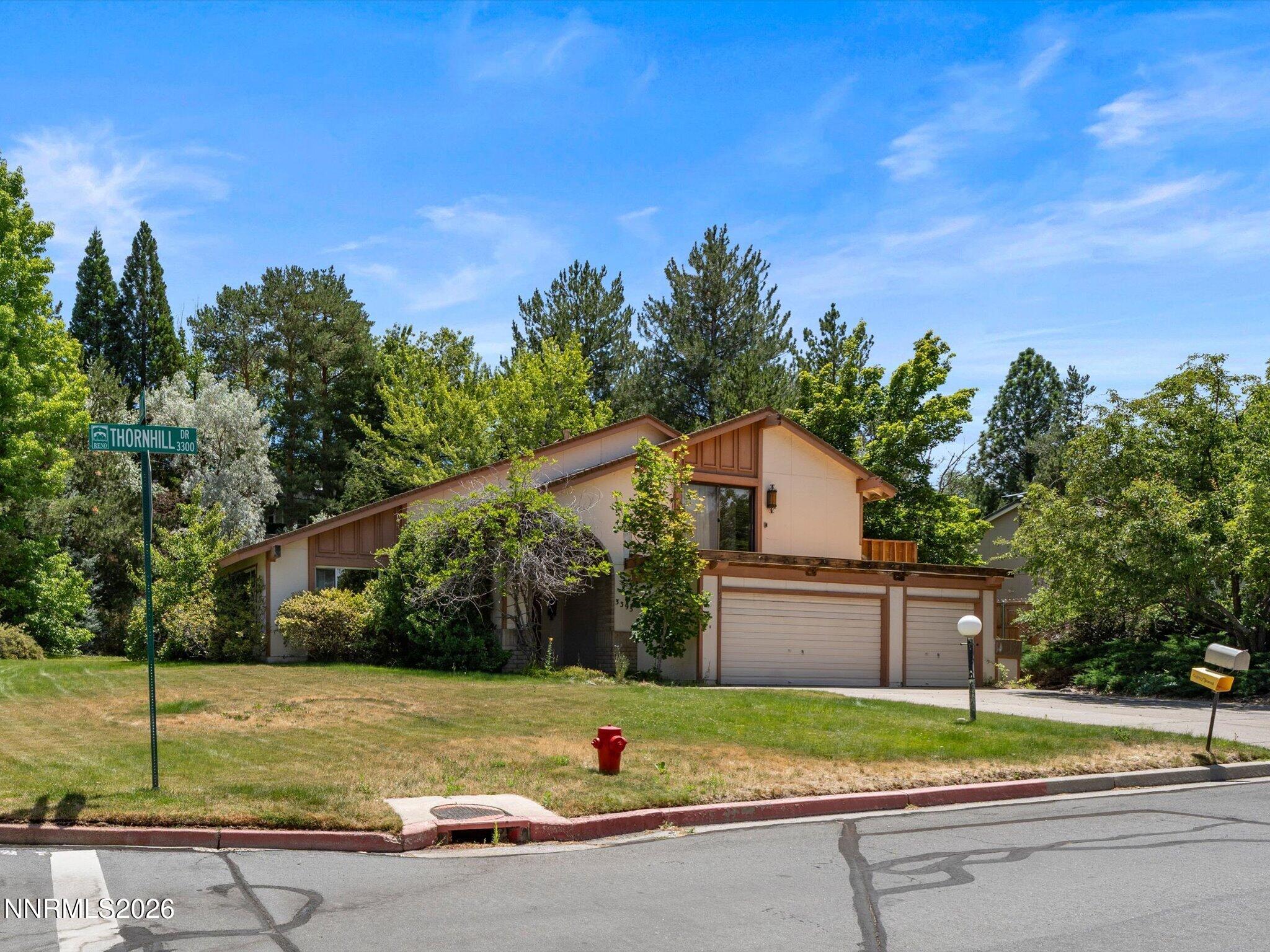 3395 Thornhill Drive Property Photo 1