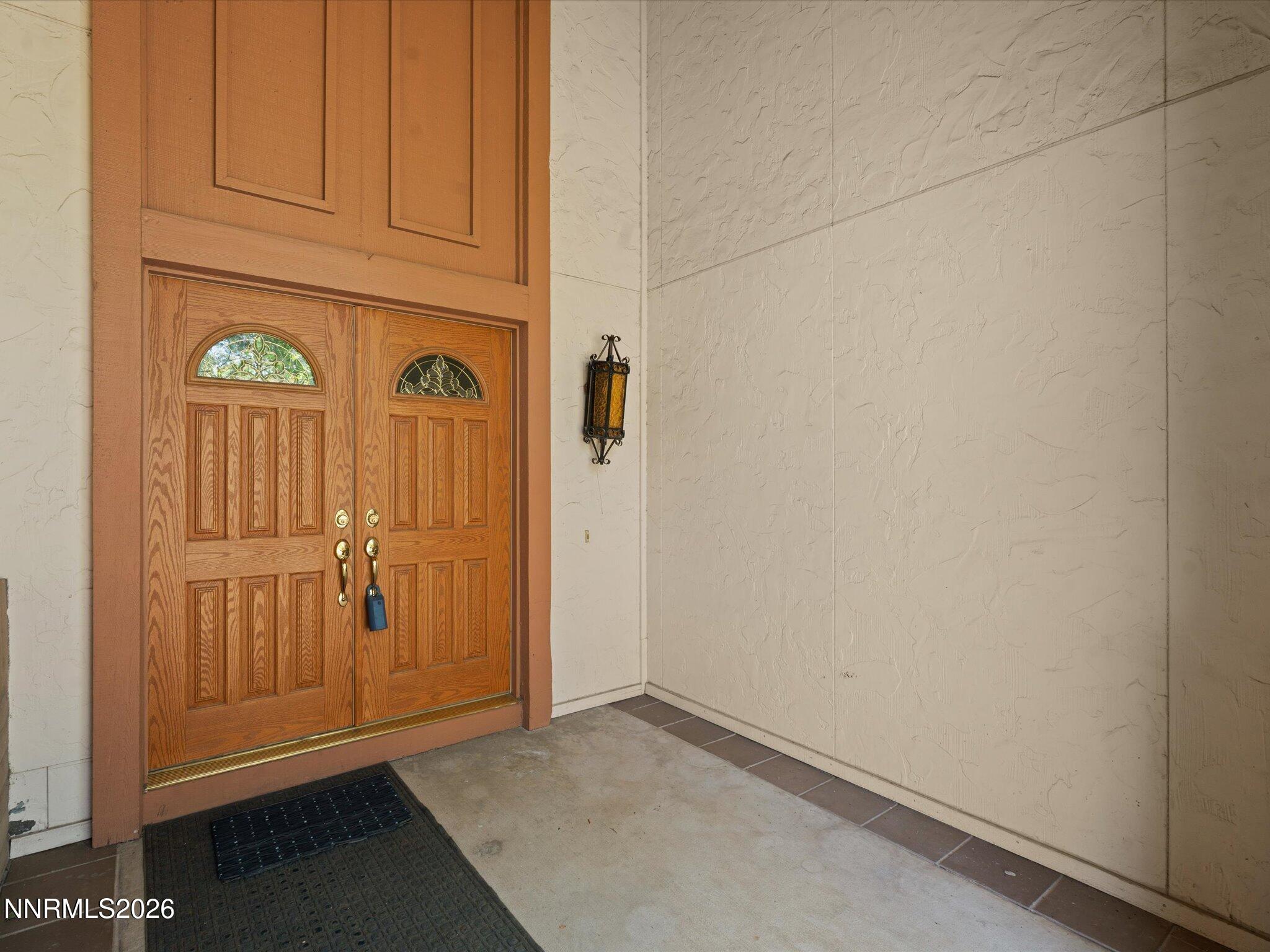 3395 Thornhill Drive Property Photo 5