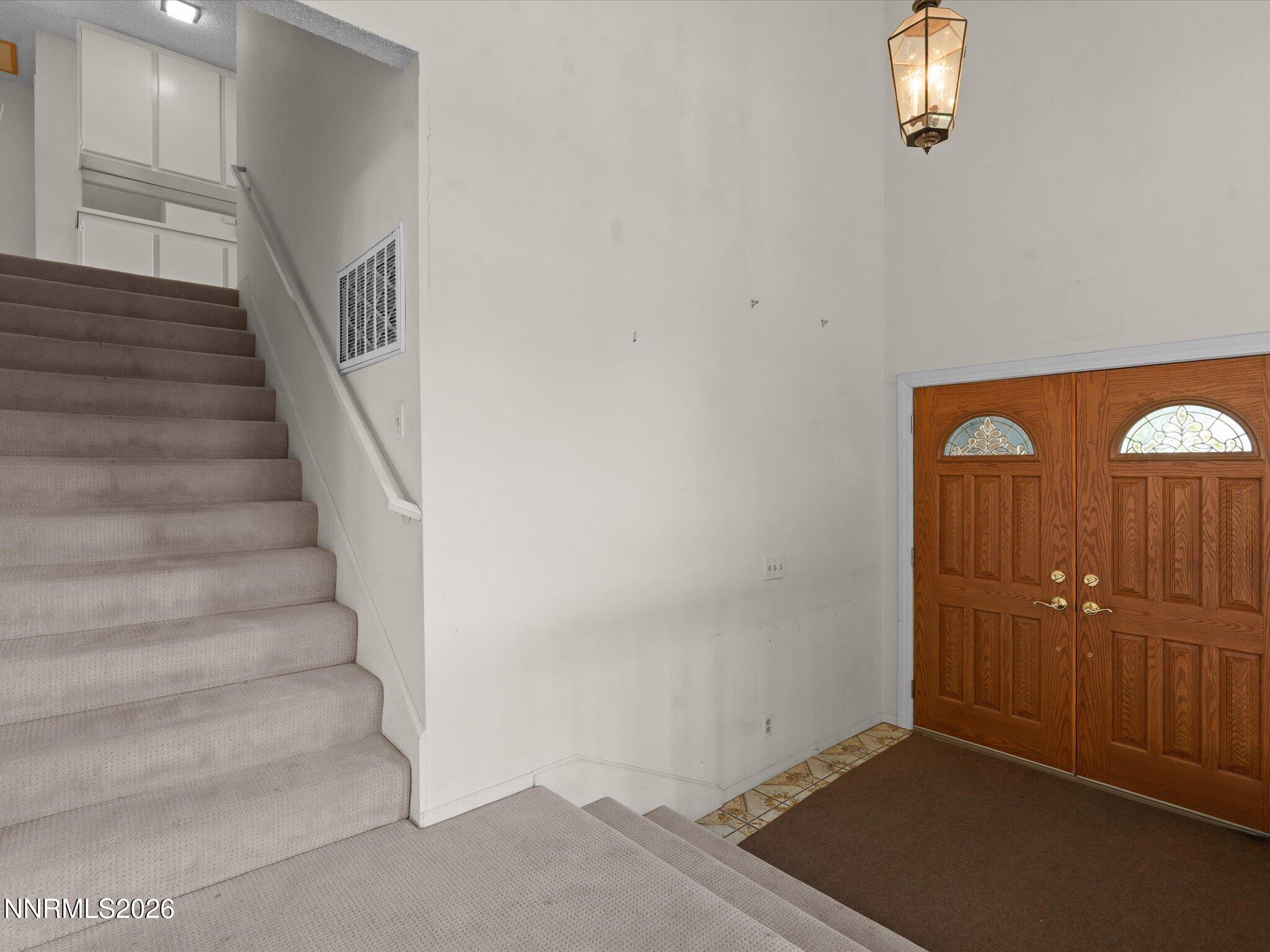 3395 Thornhill Drive Property Photo 7