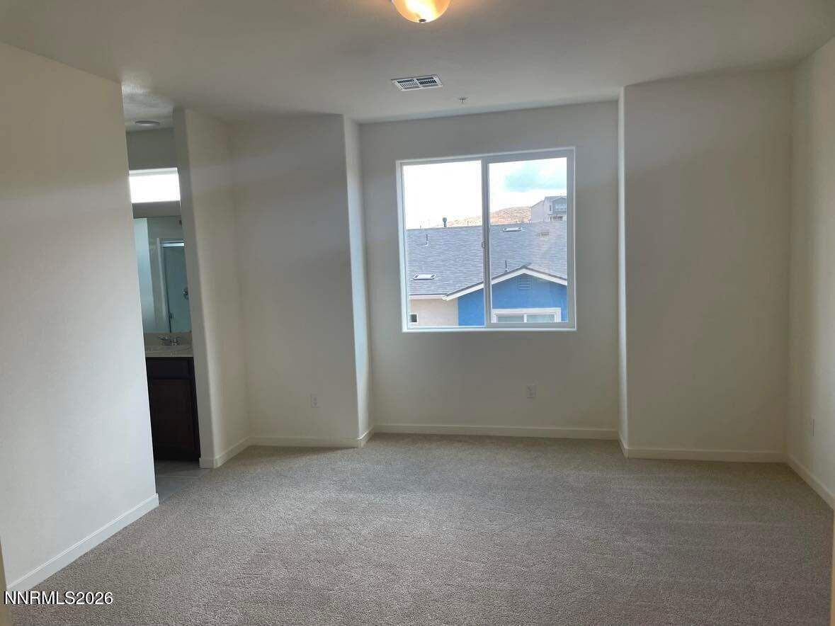 4940 Cavestone Road Property Photo 8