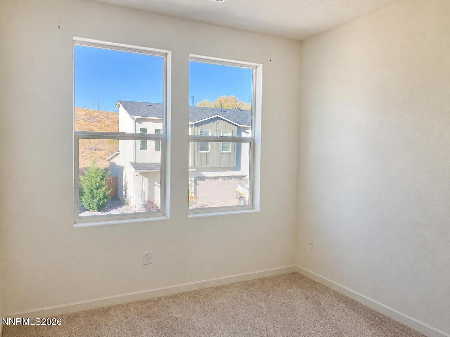 4940 Cavestone Road Property Photo 10