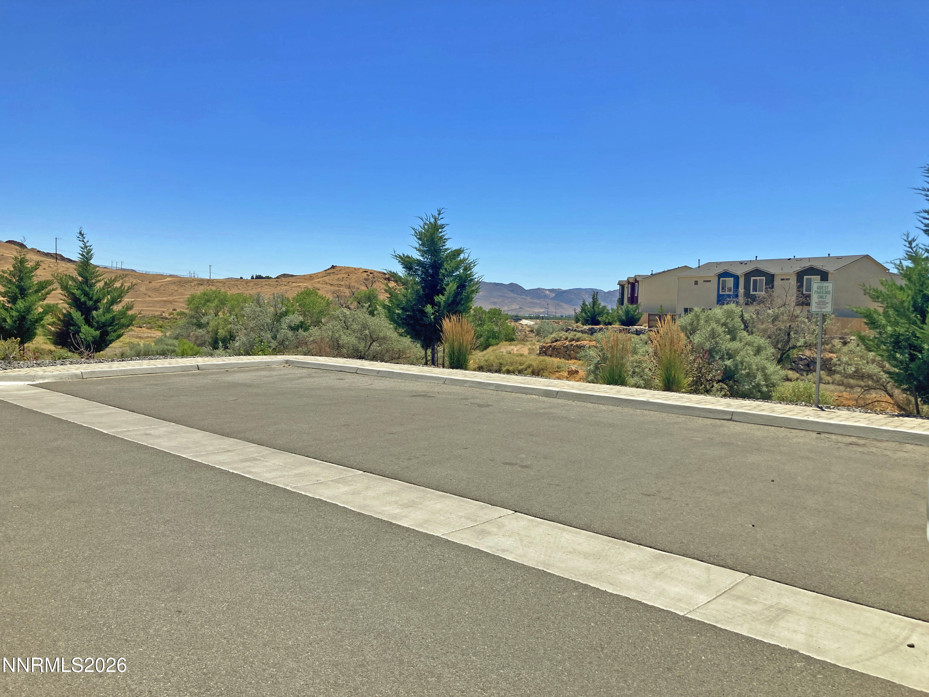 4940 Cavestone Road Property Photo 22