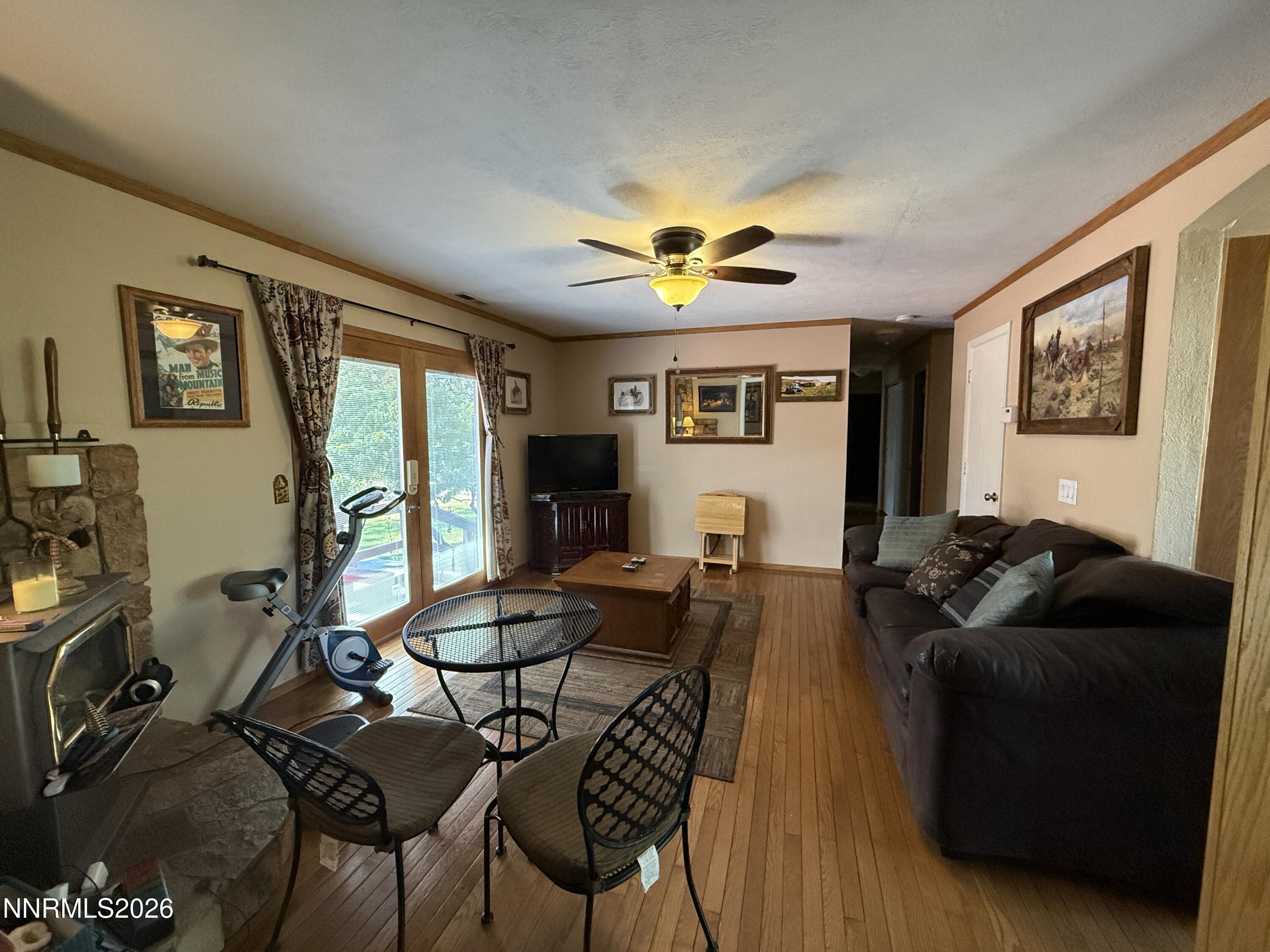 1438 Topaz Lane Property Photo 11