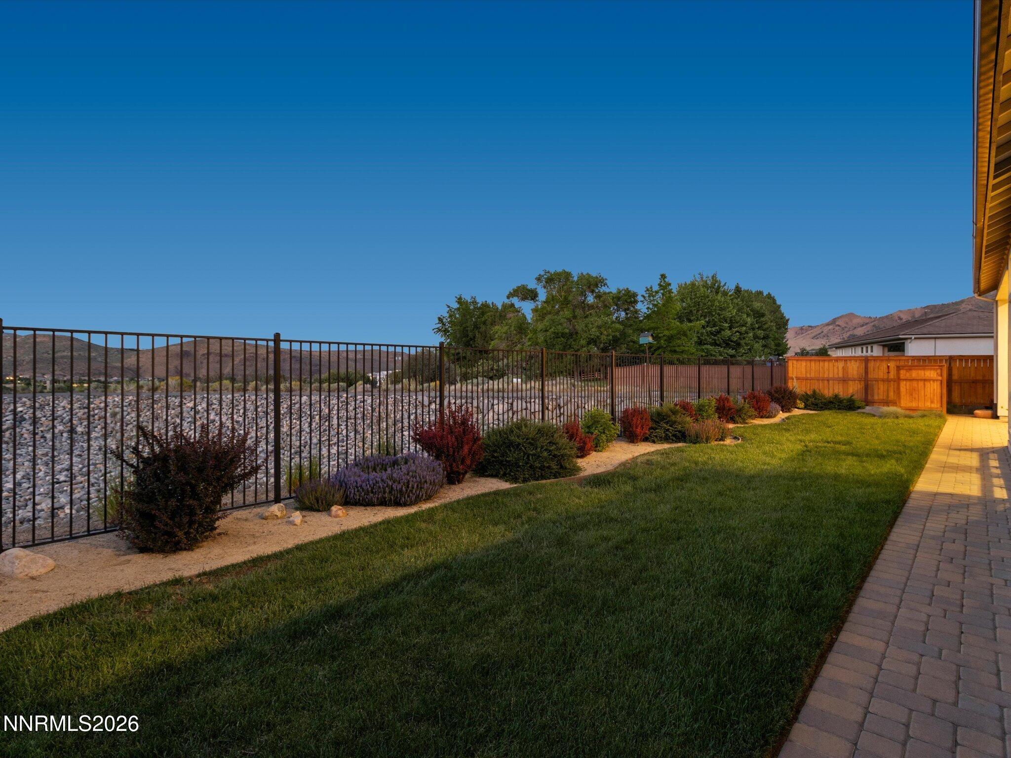 9075 Boomtown Garson Road Property Photo 10