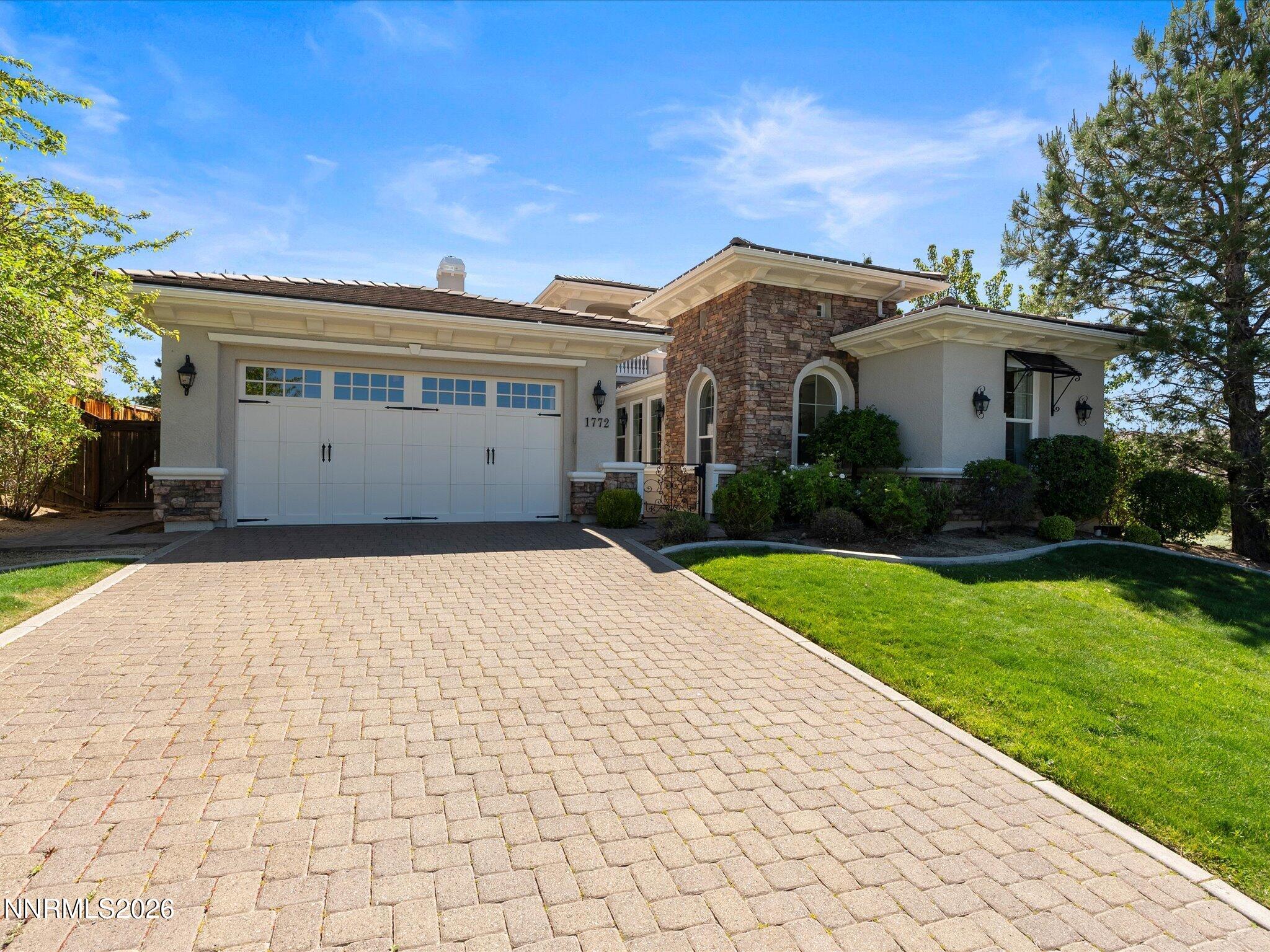 1772 Fairway Hills Trail Property Photo 4