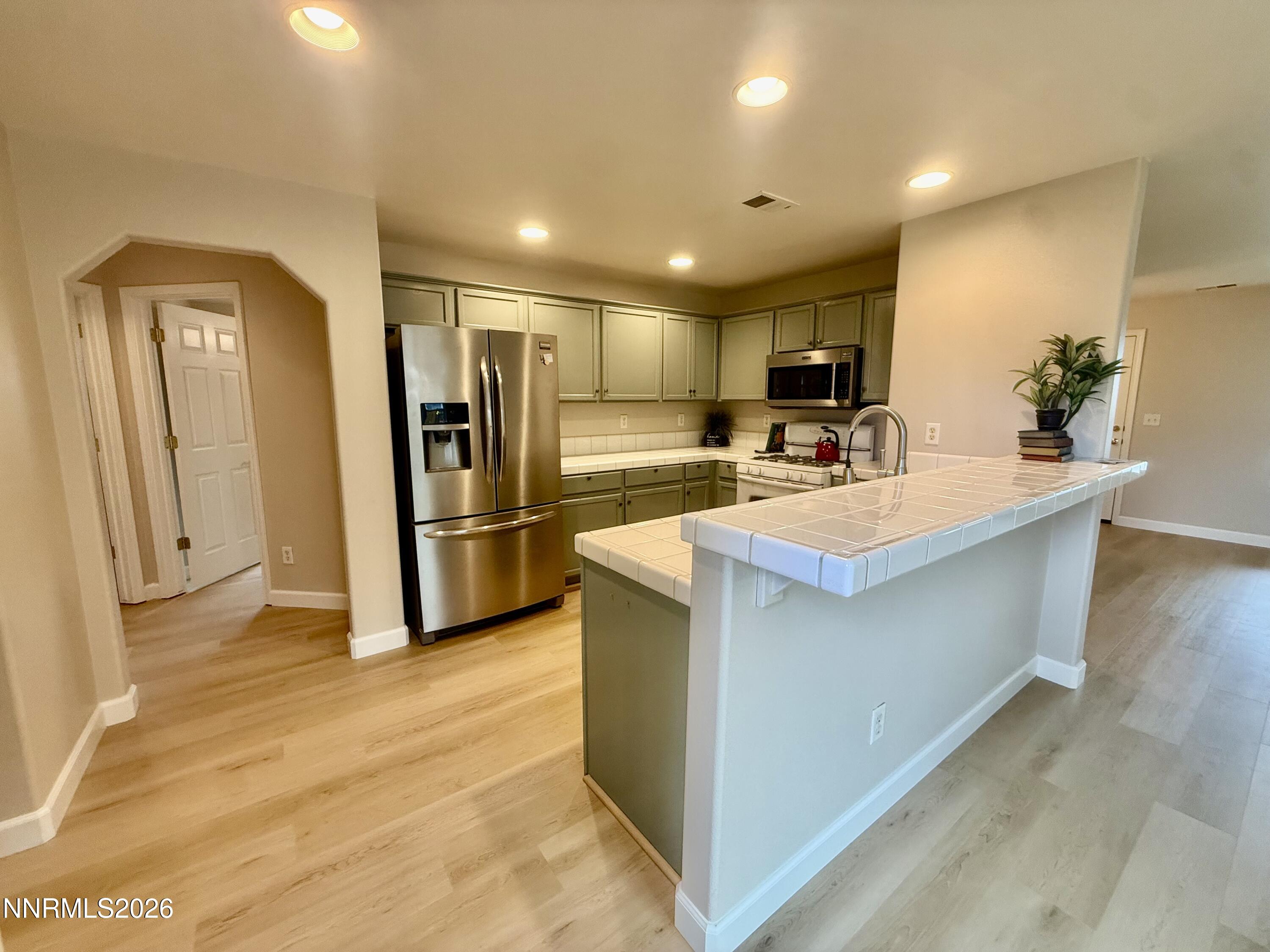 1394 Pin Oak Drive Property Photo 7