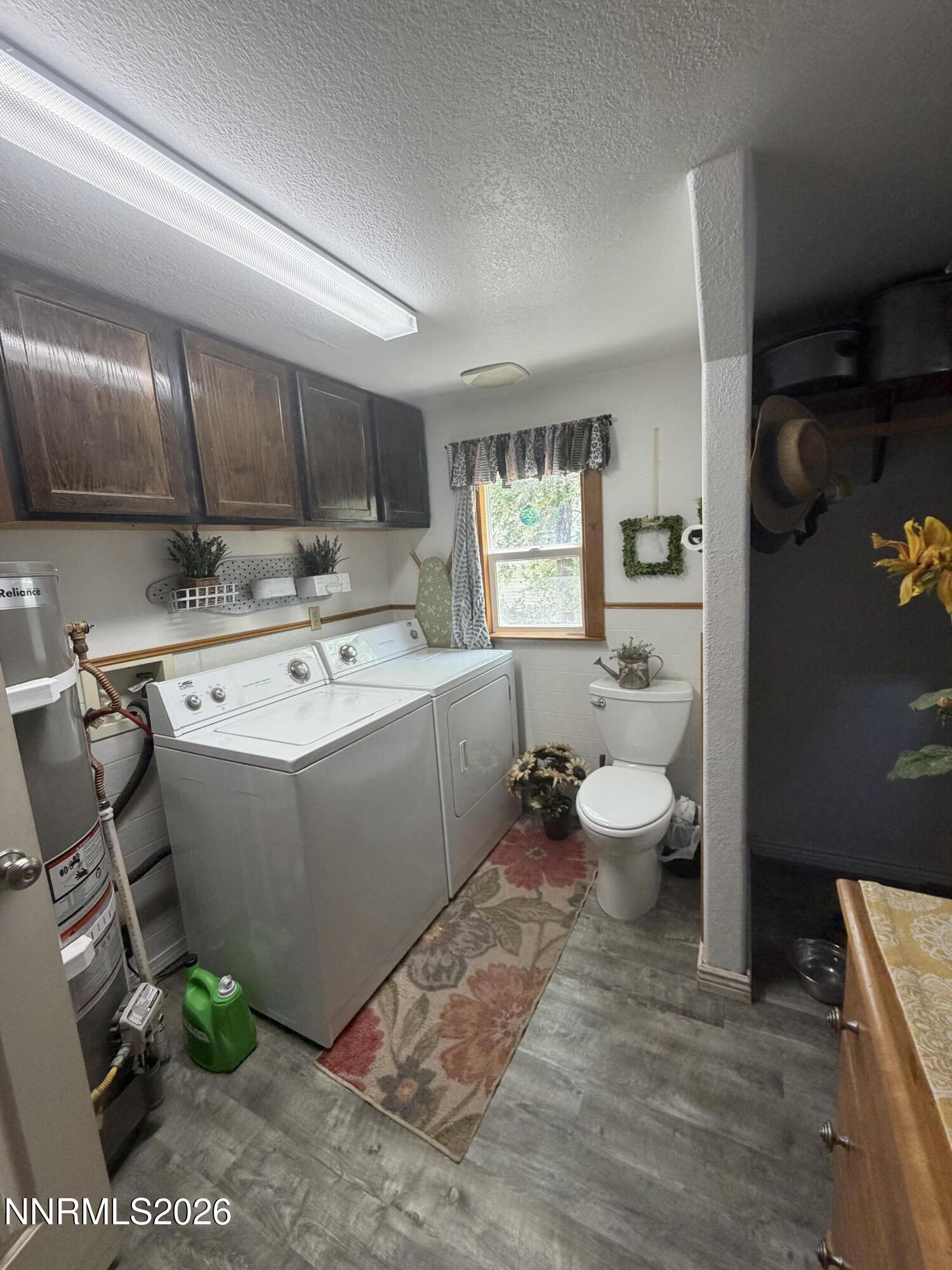 222 E 3rd Street Property Photo 12