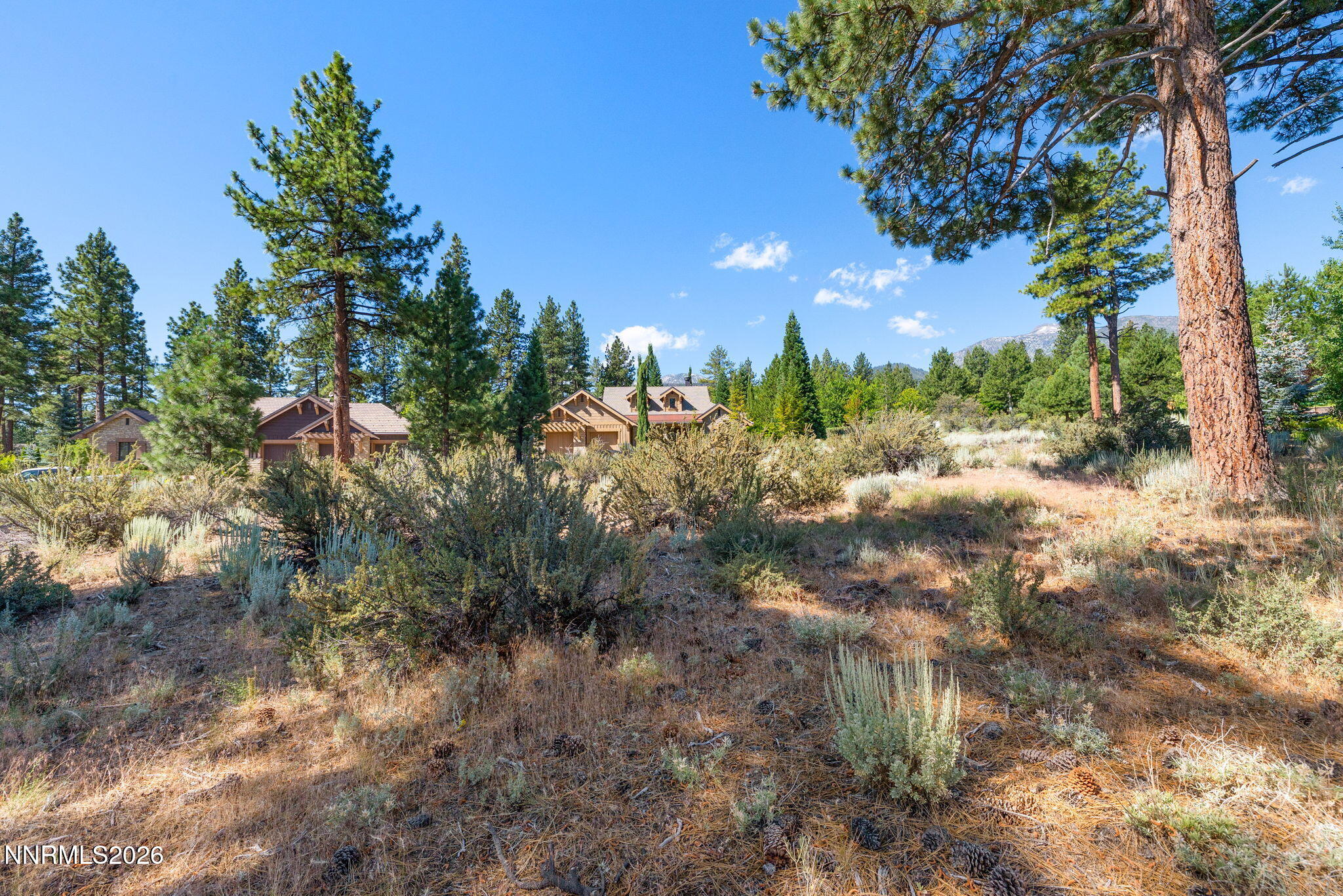 5720 Nordend Way Property Photo 8