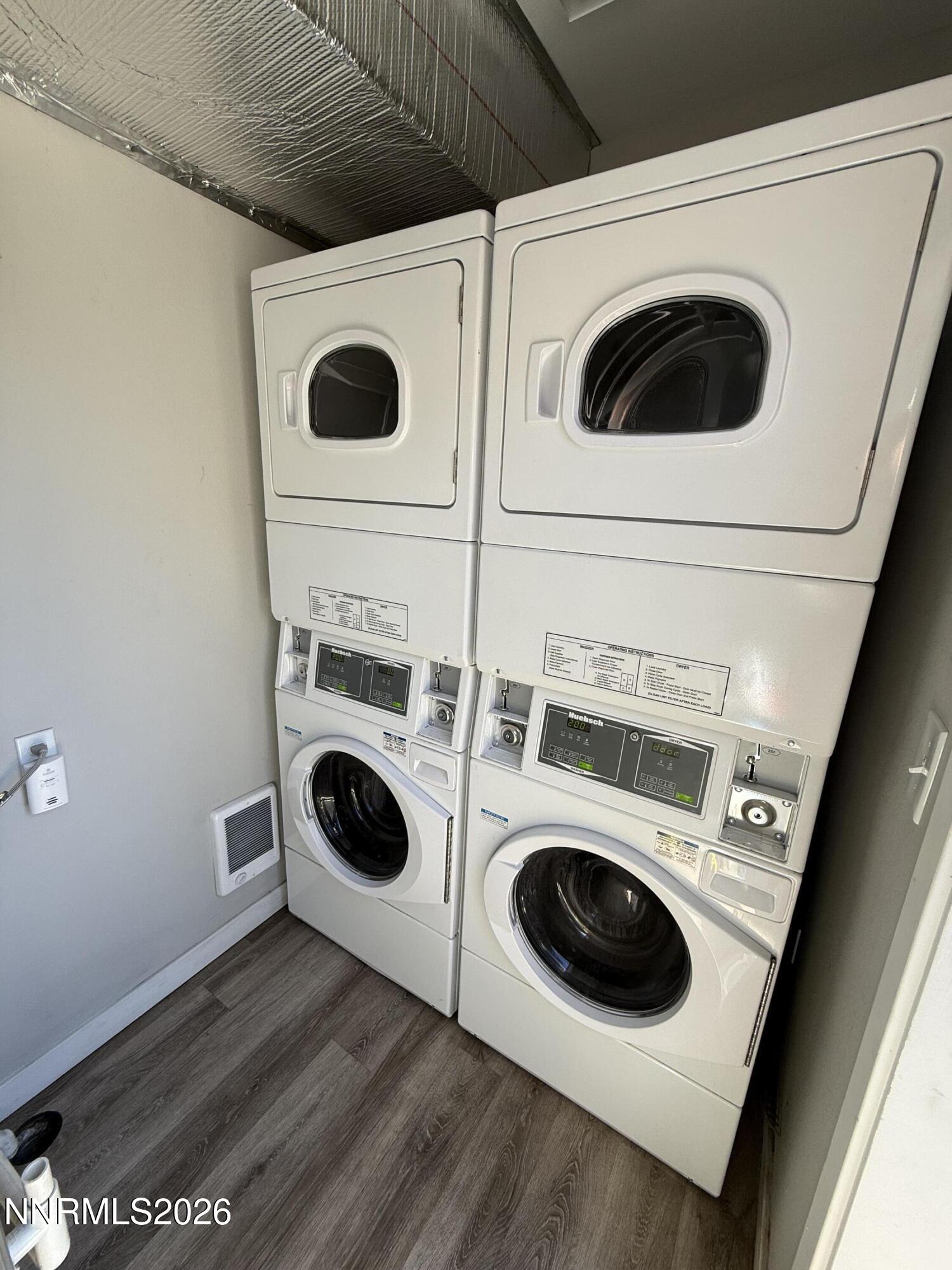 80 Vine Street Property Photo 15