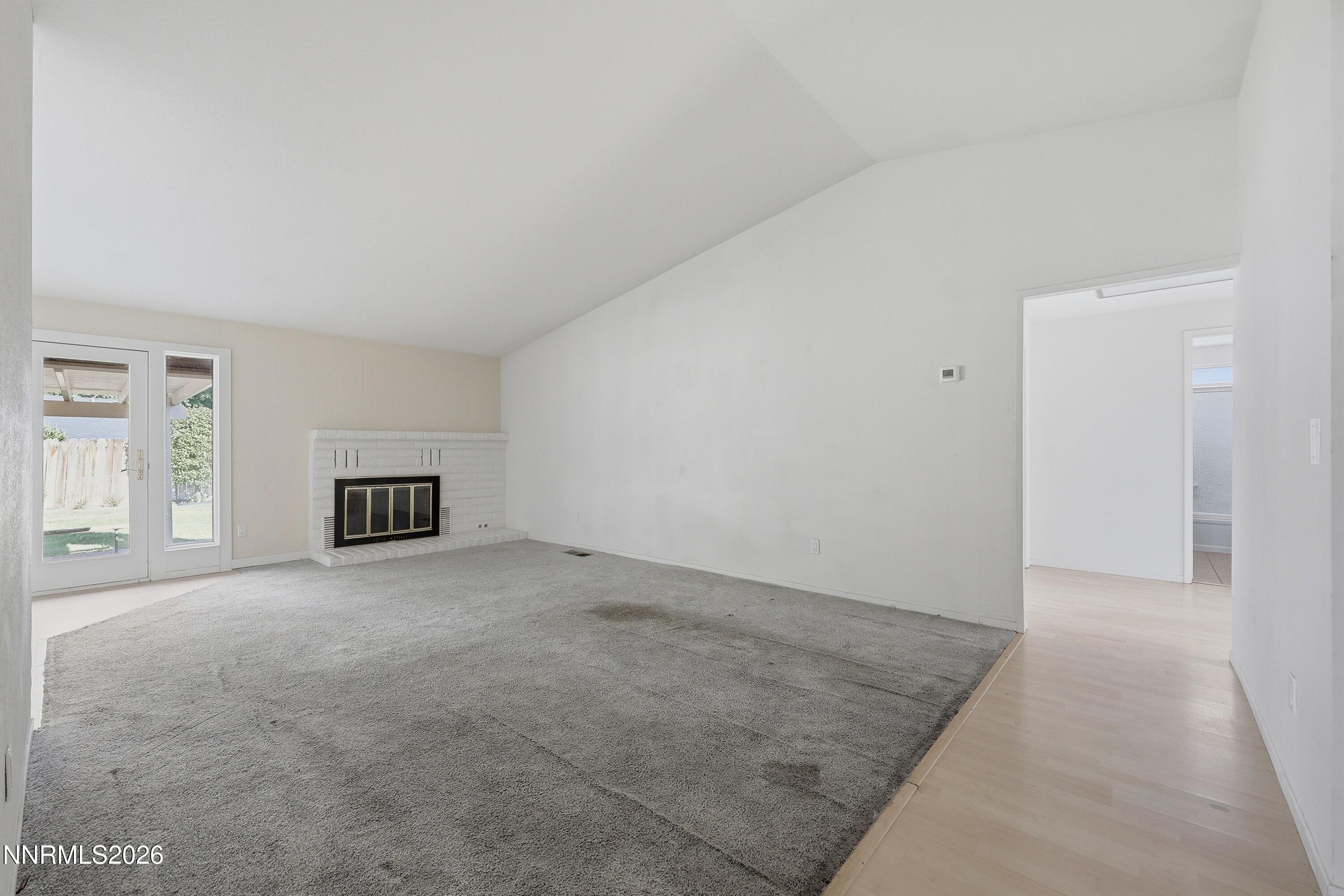 3033 Springland Drive Property Photo 12
