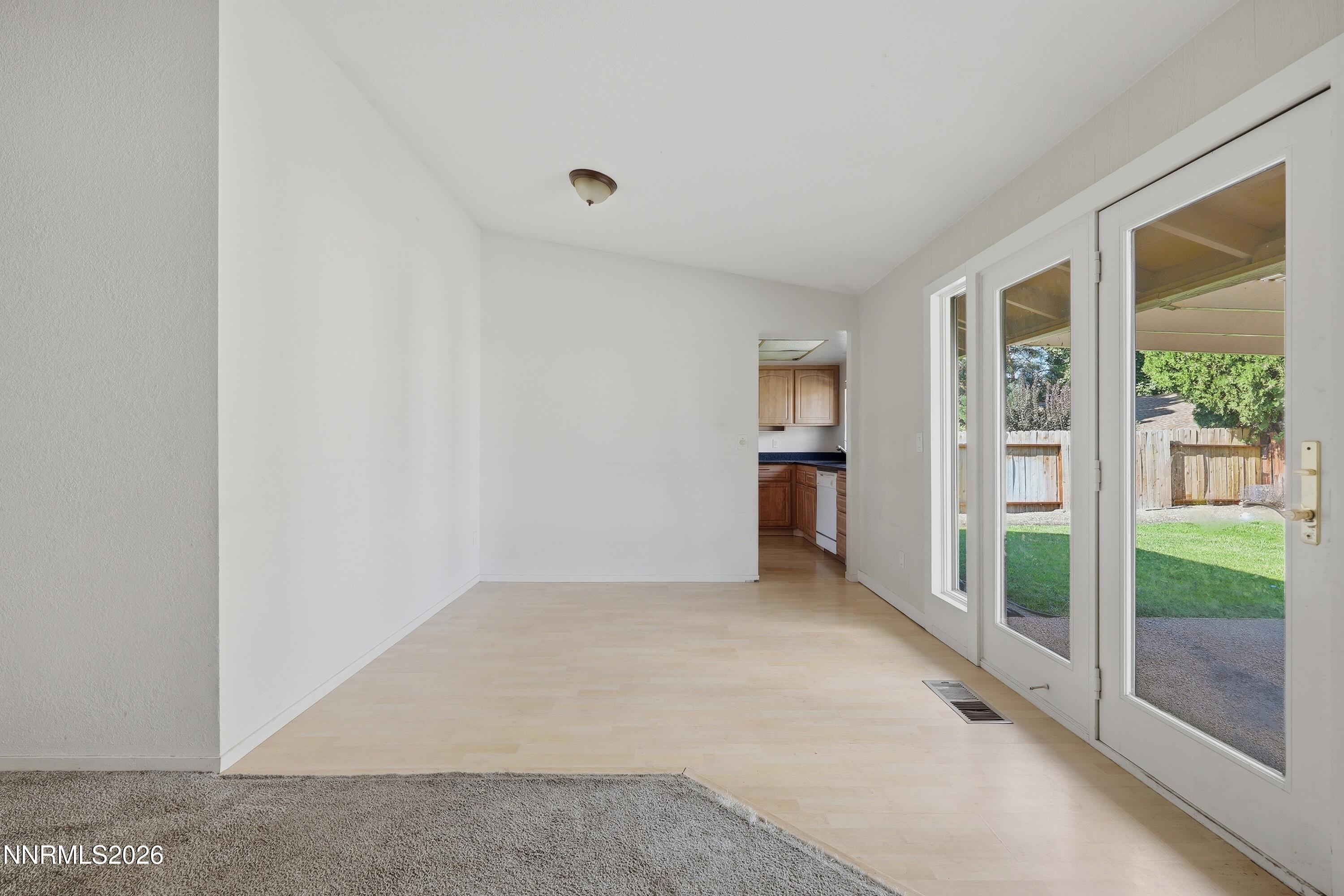 3033 Springland Drive Property Photo 16