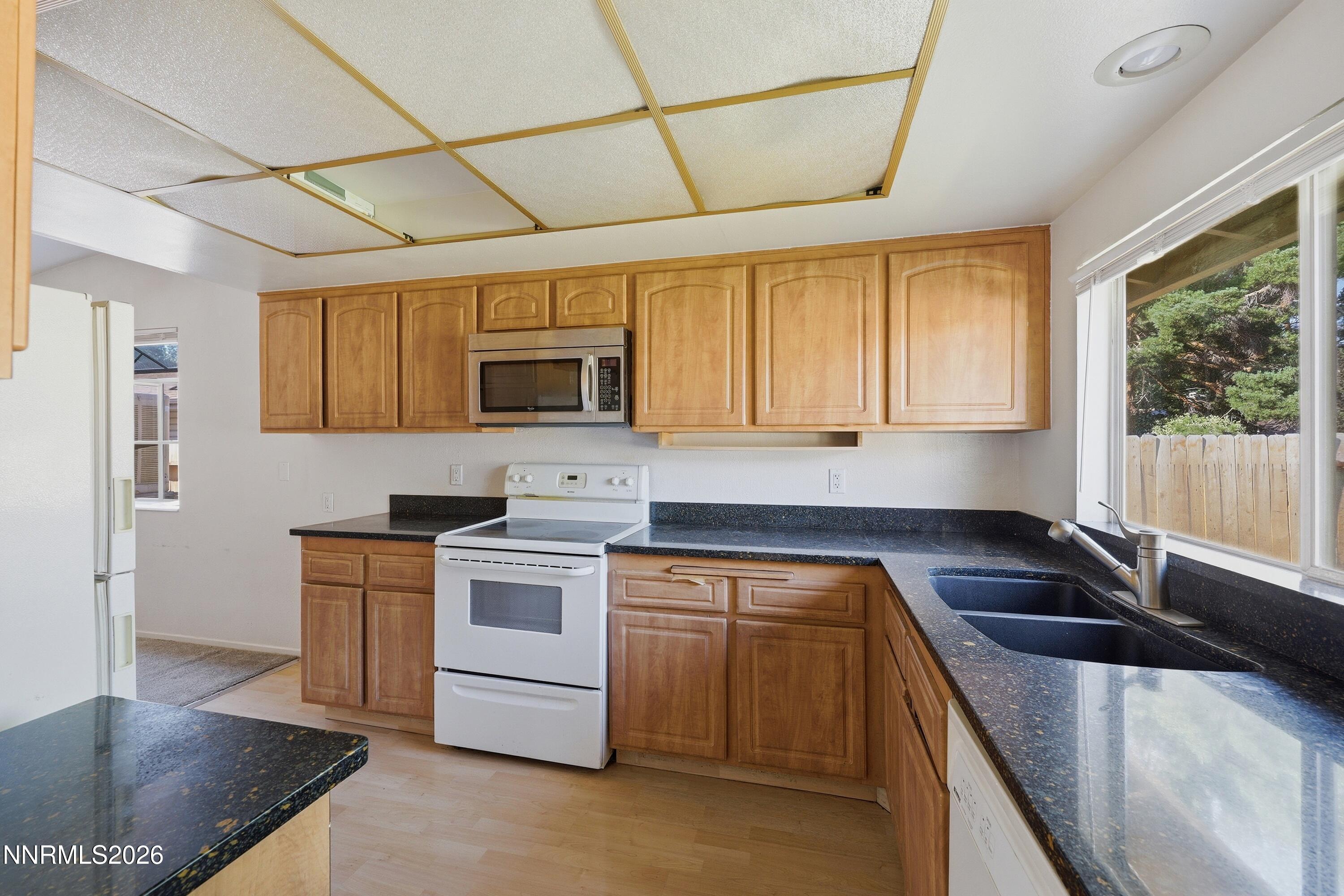 3033 Springland Drive Property Photo 18