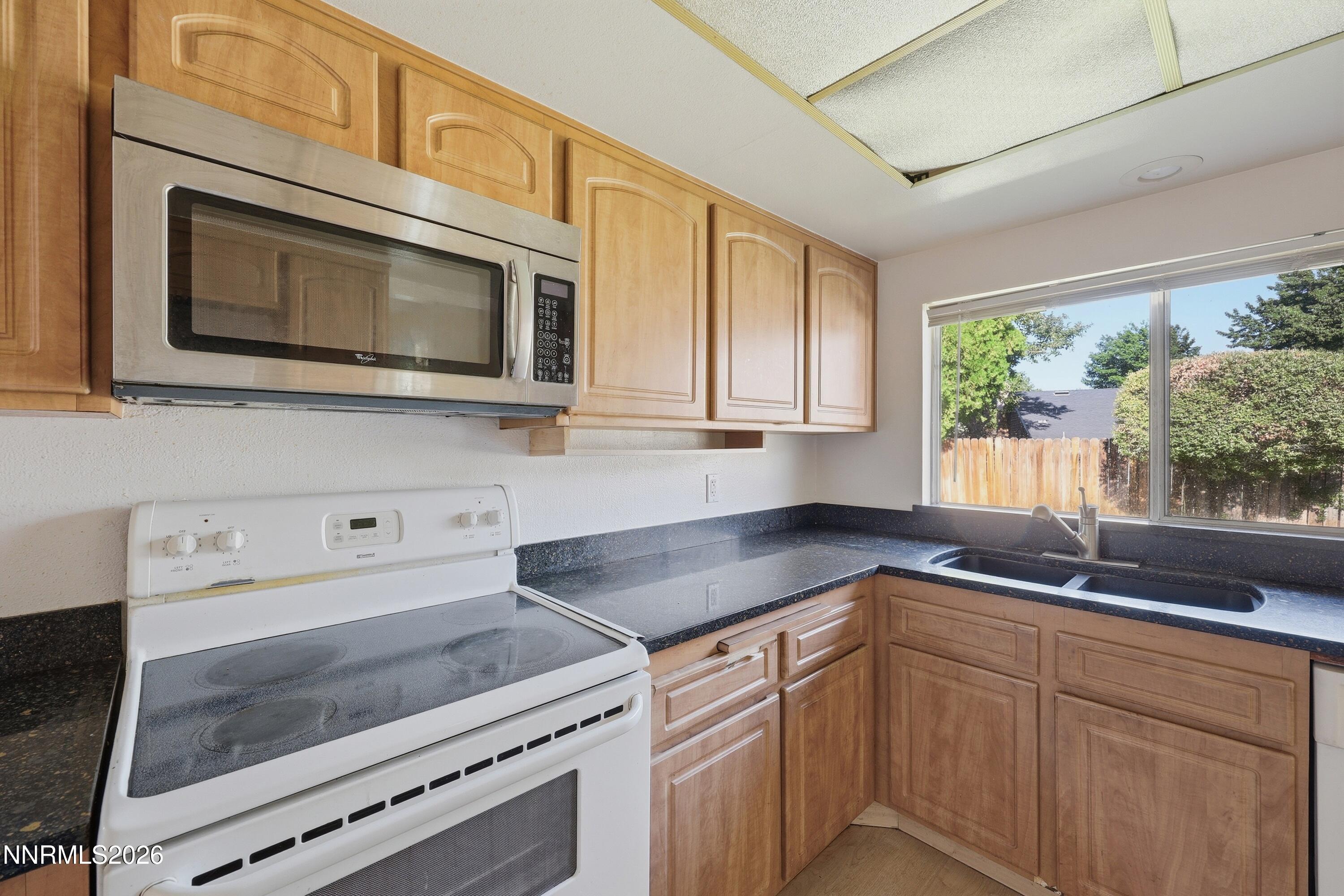 3033 Springland Drive Property Photo 19
