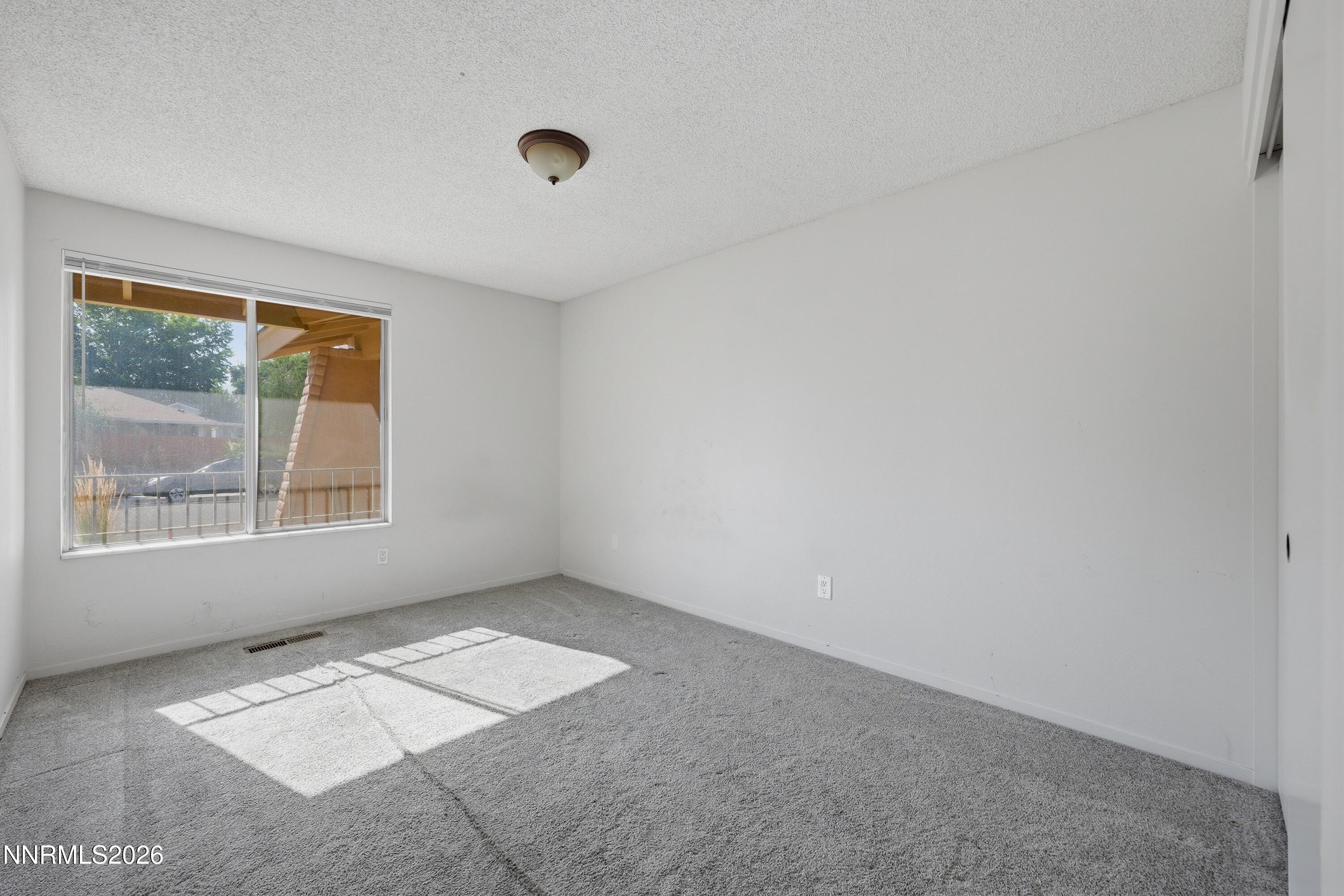 3033 Springland Drive Property Photo 26