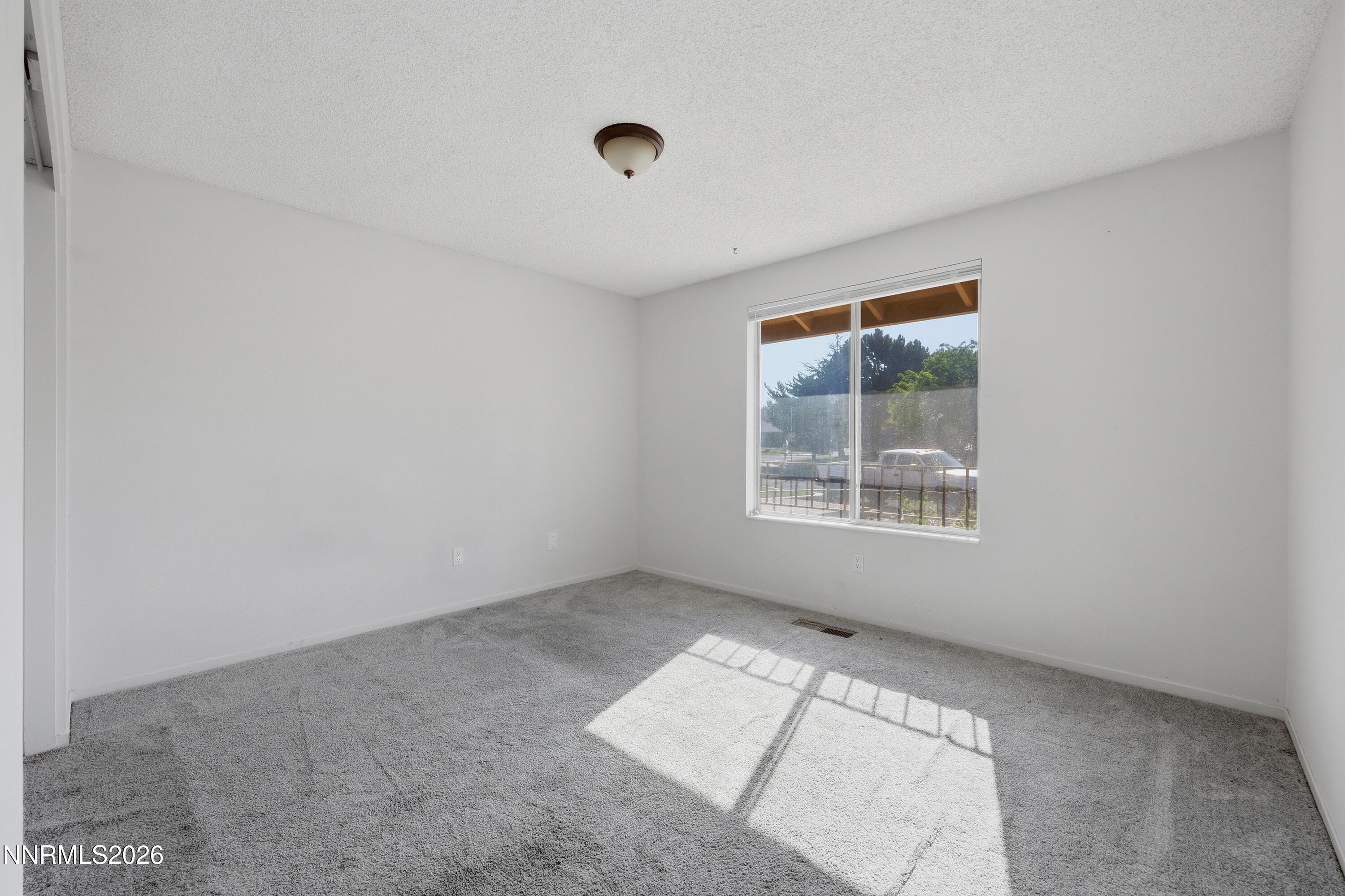 3033 Springland Drive Property Photo 27