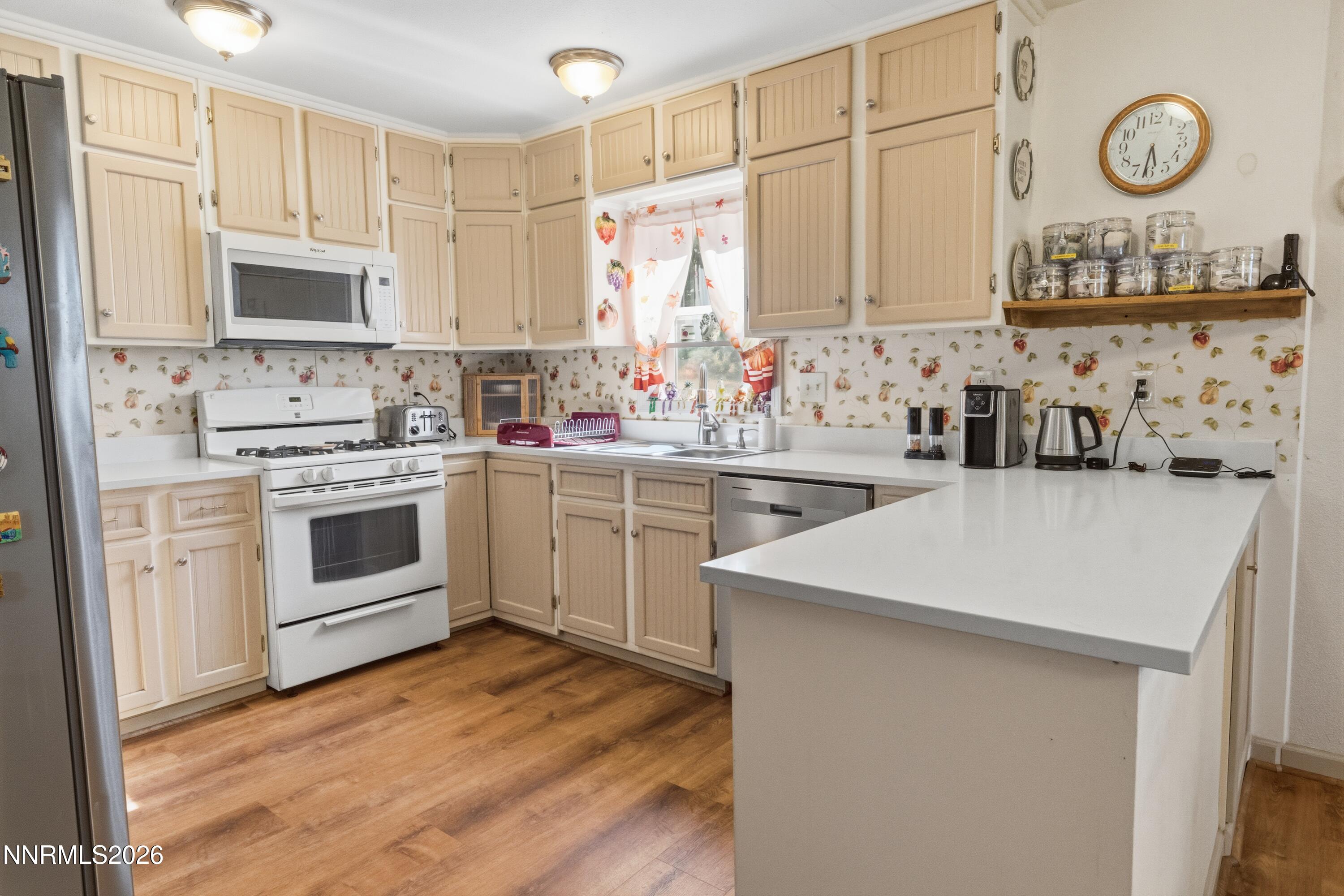270 Shetland Circle Property Photo 8