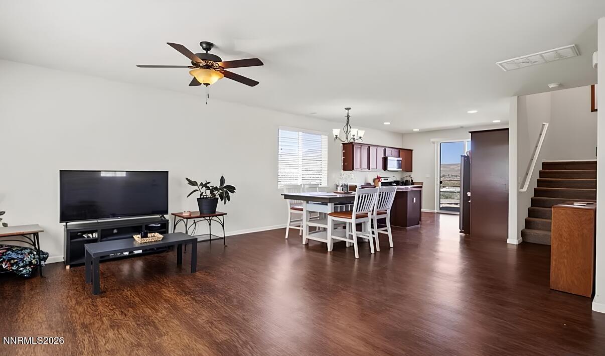 3785 Thistledown Court Property Photo 3