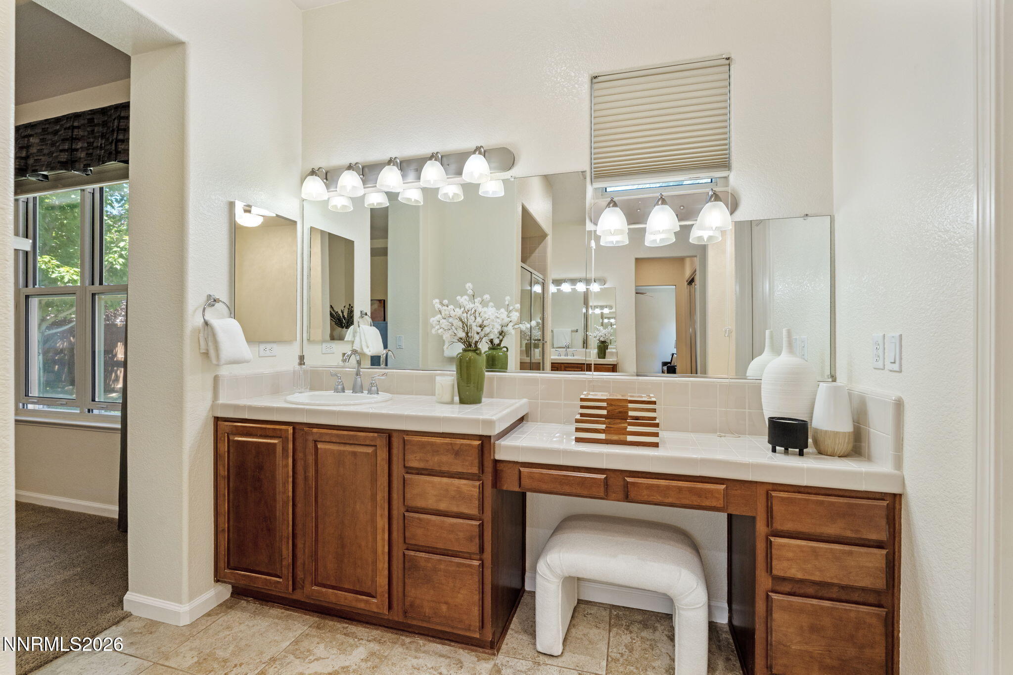 1629 Bridgeview Court Property Photo 31