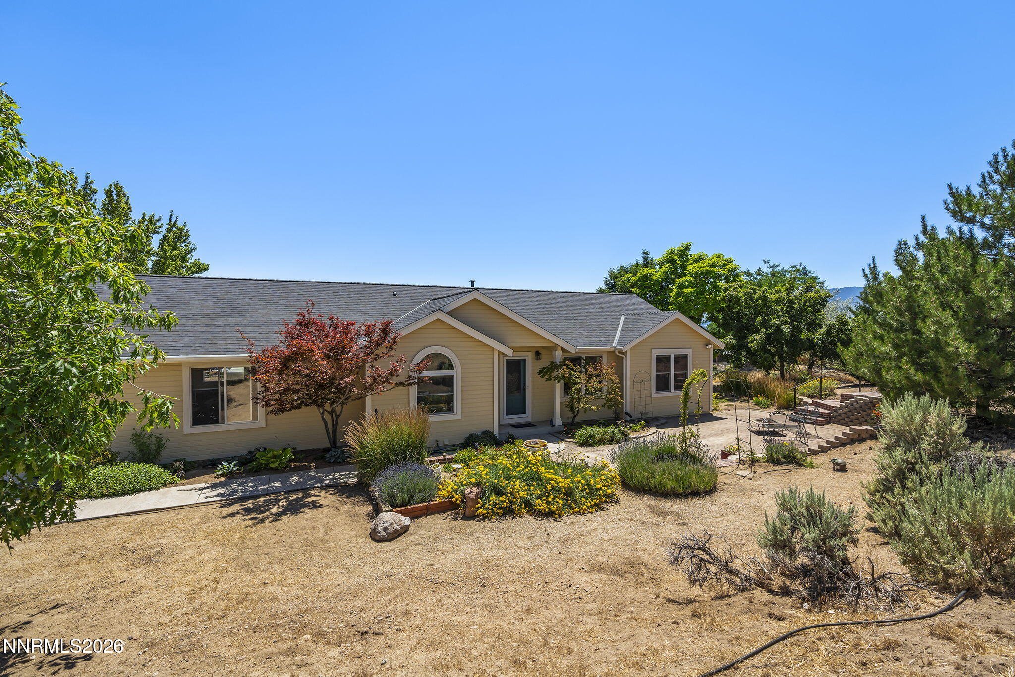 305 Flicker Circle Property Photo 2