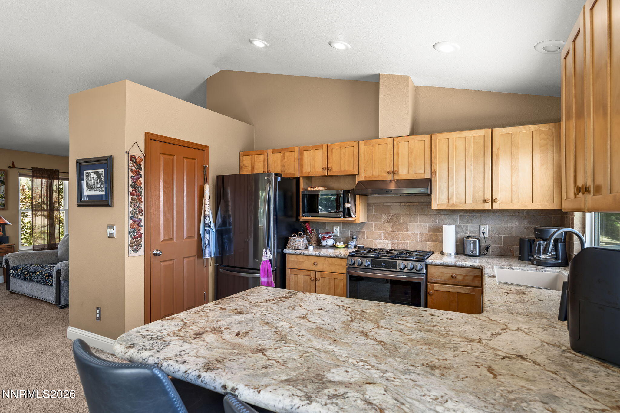 305 Flicker Circle Property Photo 12