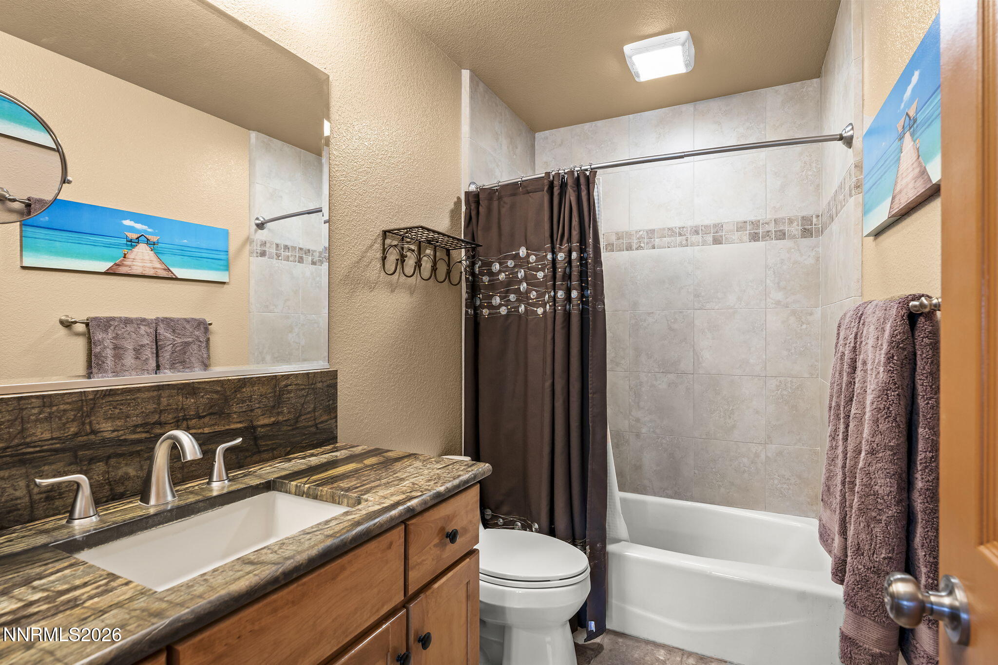 305 Flicker Circle Property Photo 13