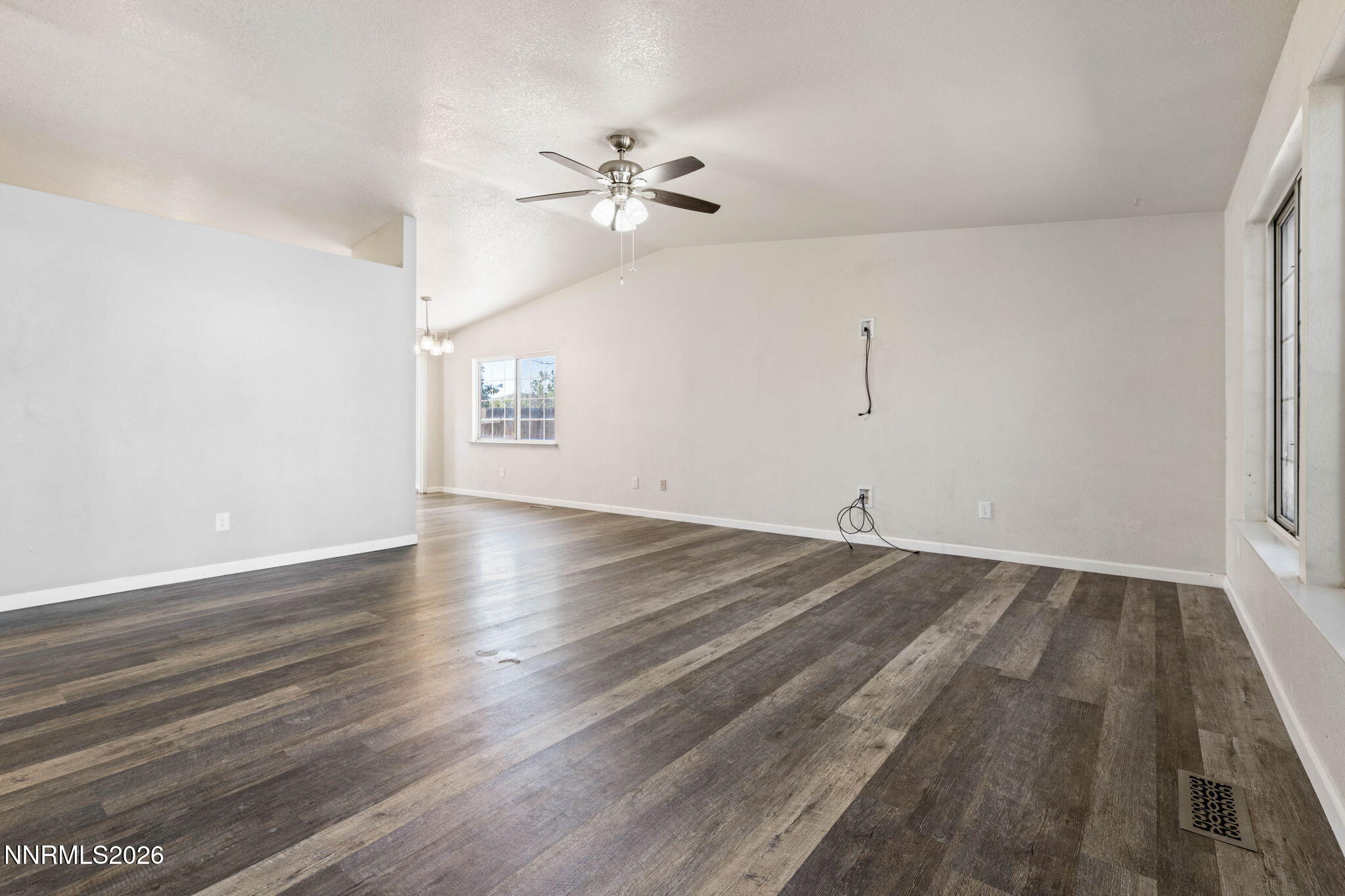 542 Yellow Jacket Road Property Photo 11