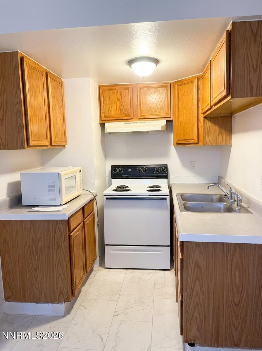 190 Locust Street Property Photo 19