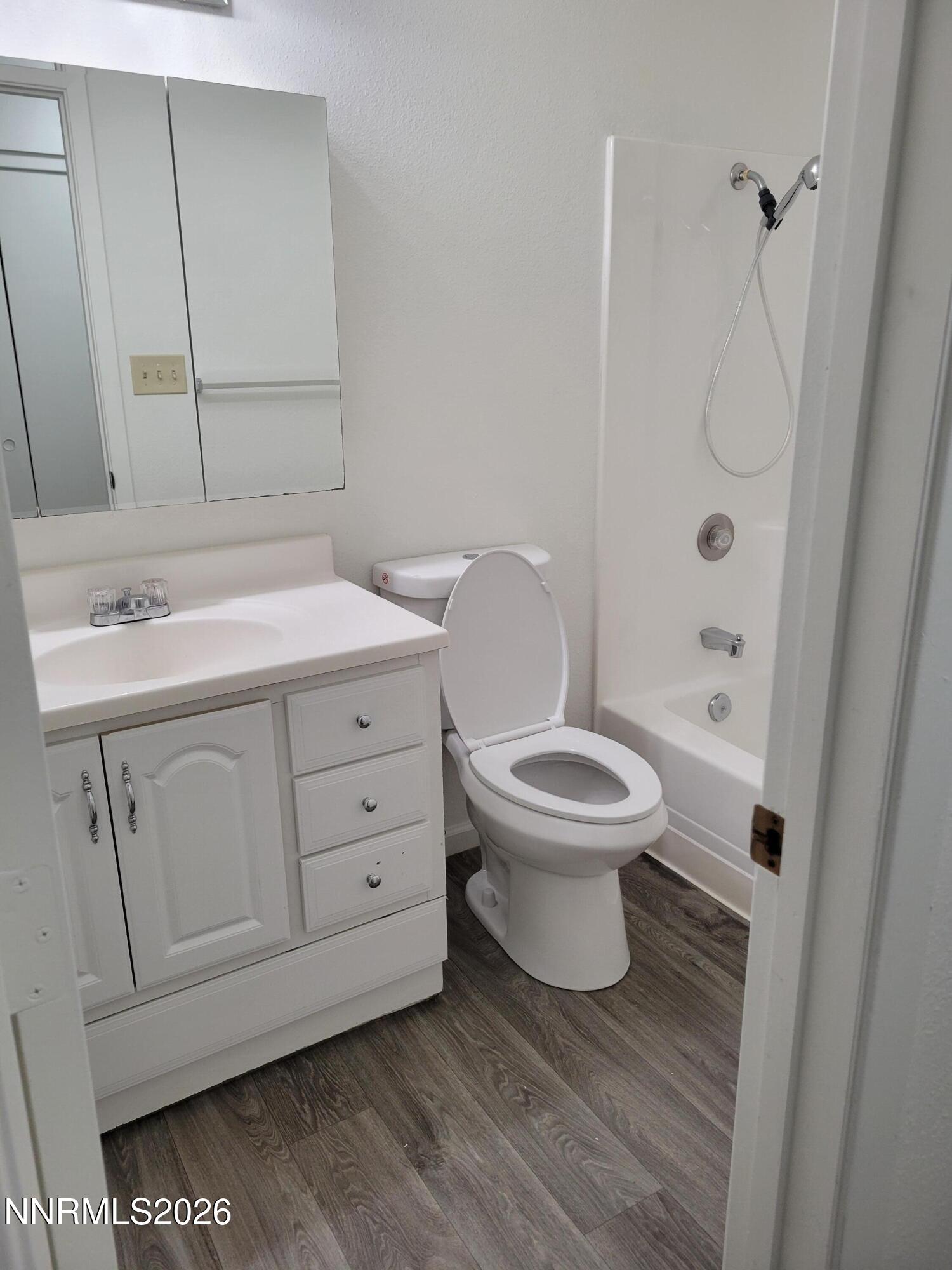 1935 Howard Drive Property Photo 6