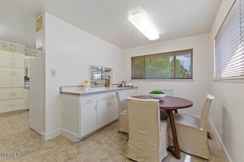2370 Skyline Boulevard Property Photo 19