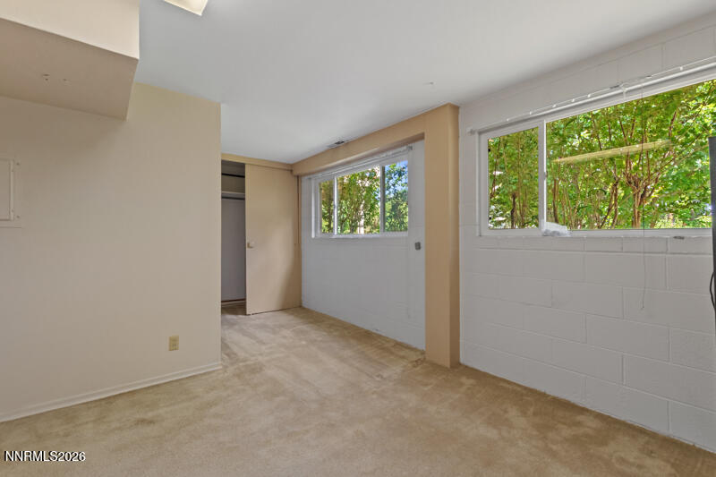 2370 Skyline Boulevard Property Photo 35