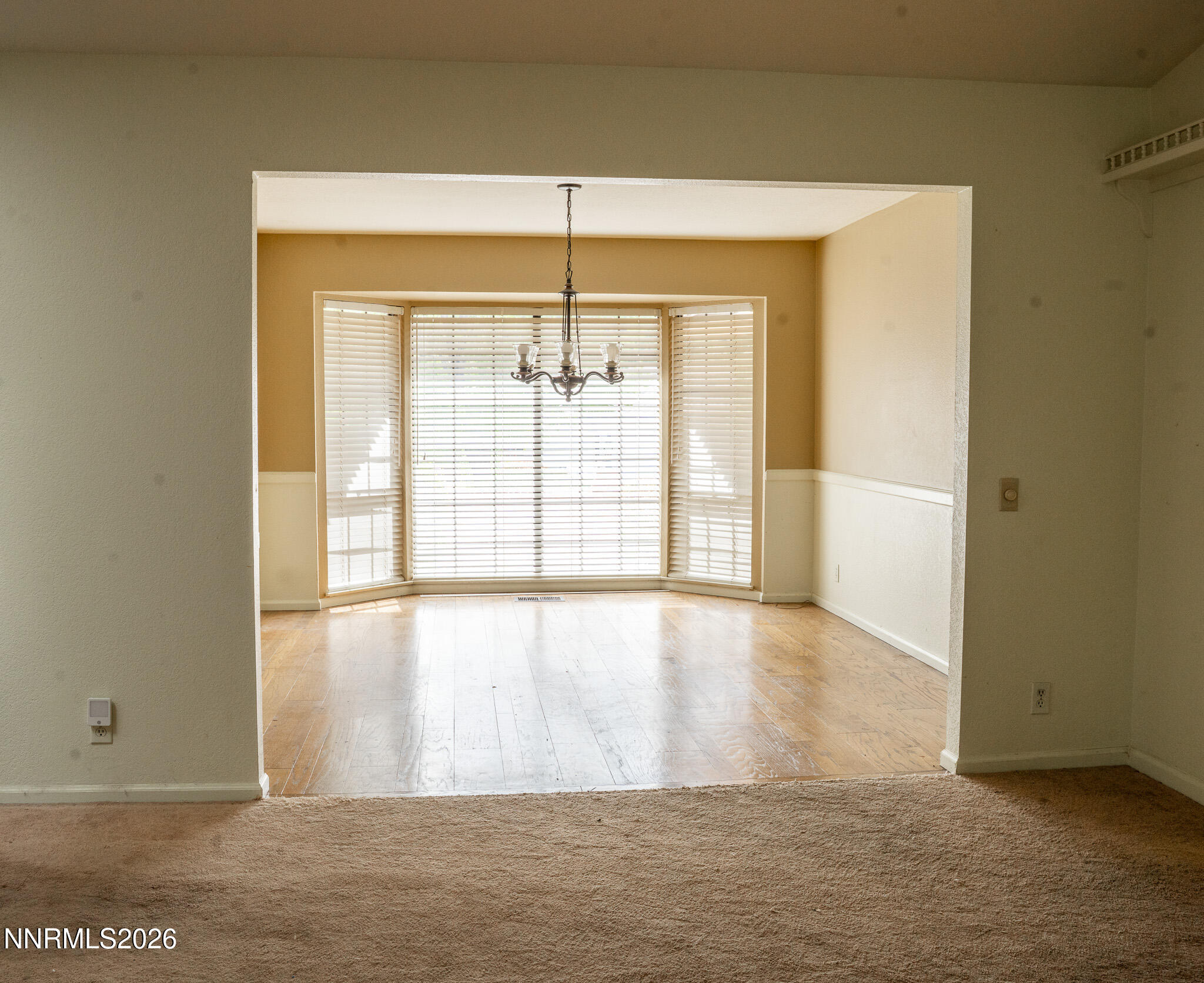 2285 Hedgewood Drive Property Photo 5