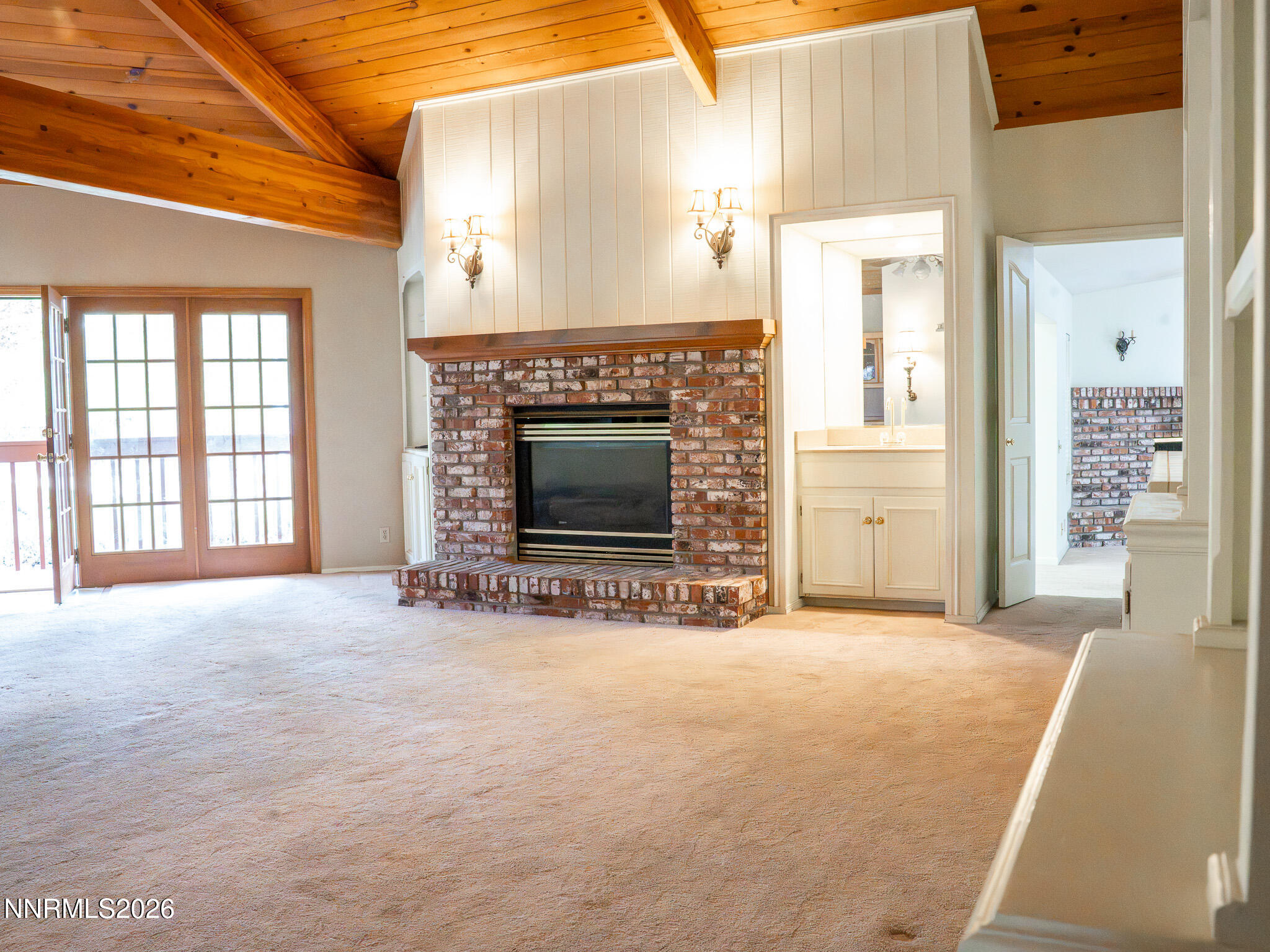 2285 Hedgewood Drive Property Photo 13