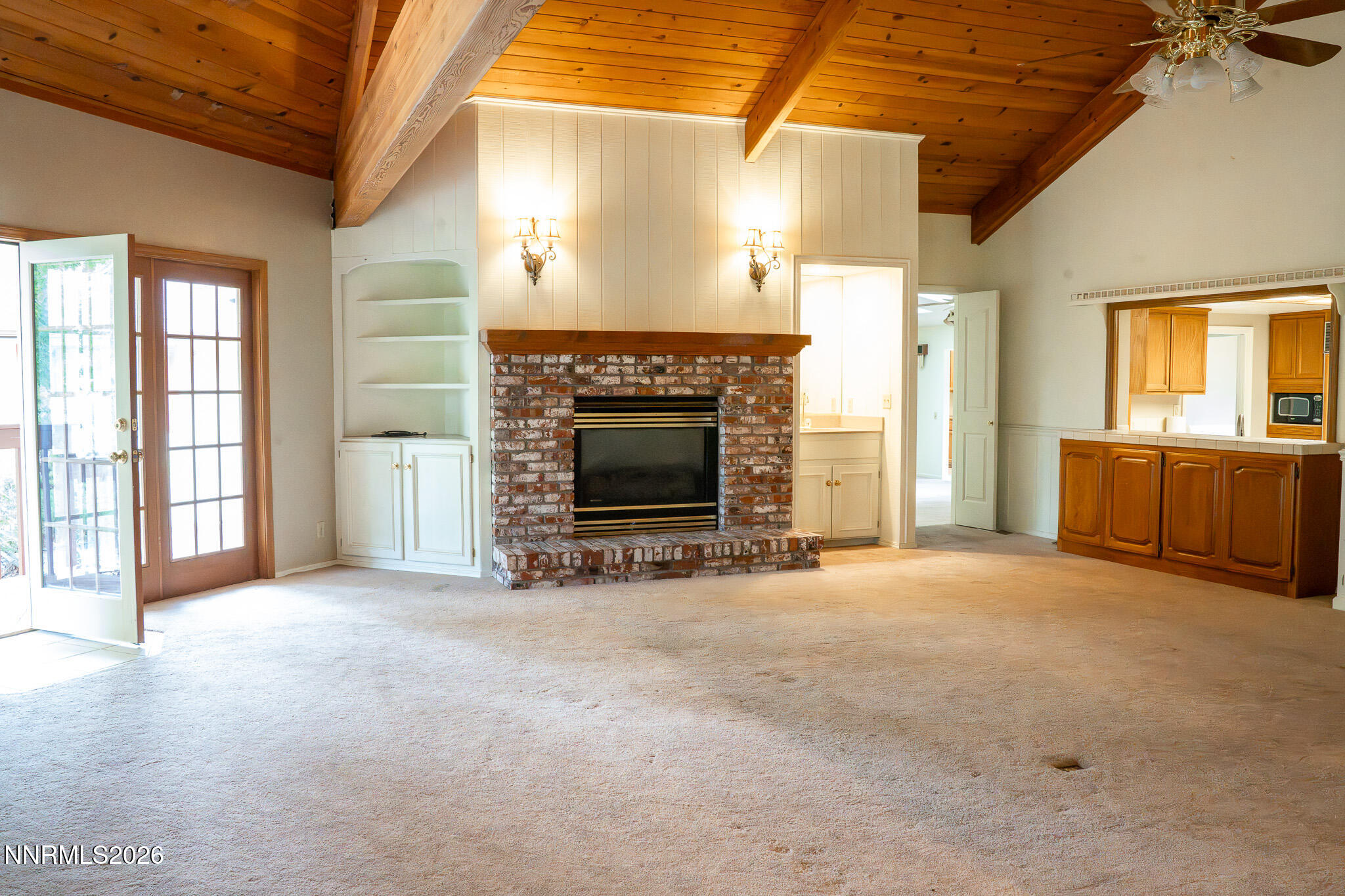 2285 Hedgewood Drive Property Photo 14