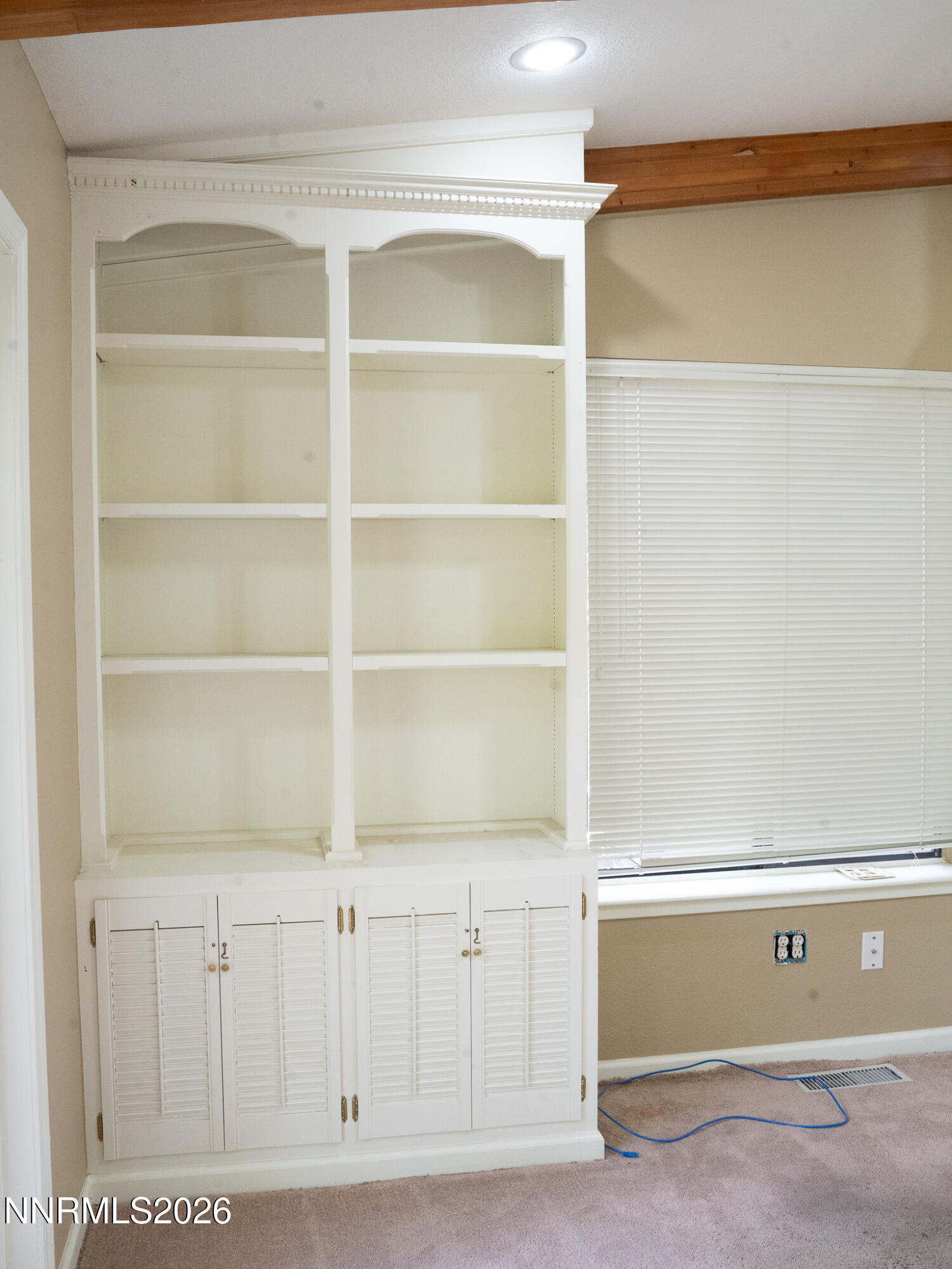 2285 Hedgewood Drive Property Photo 23