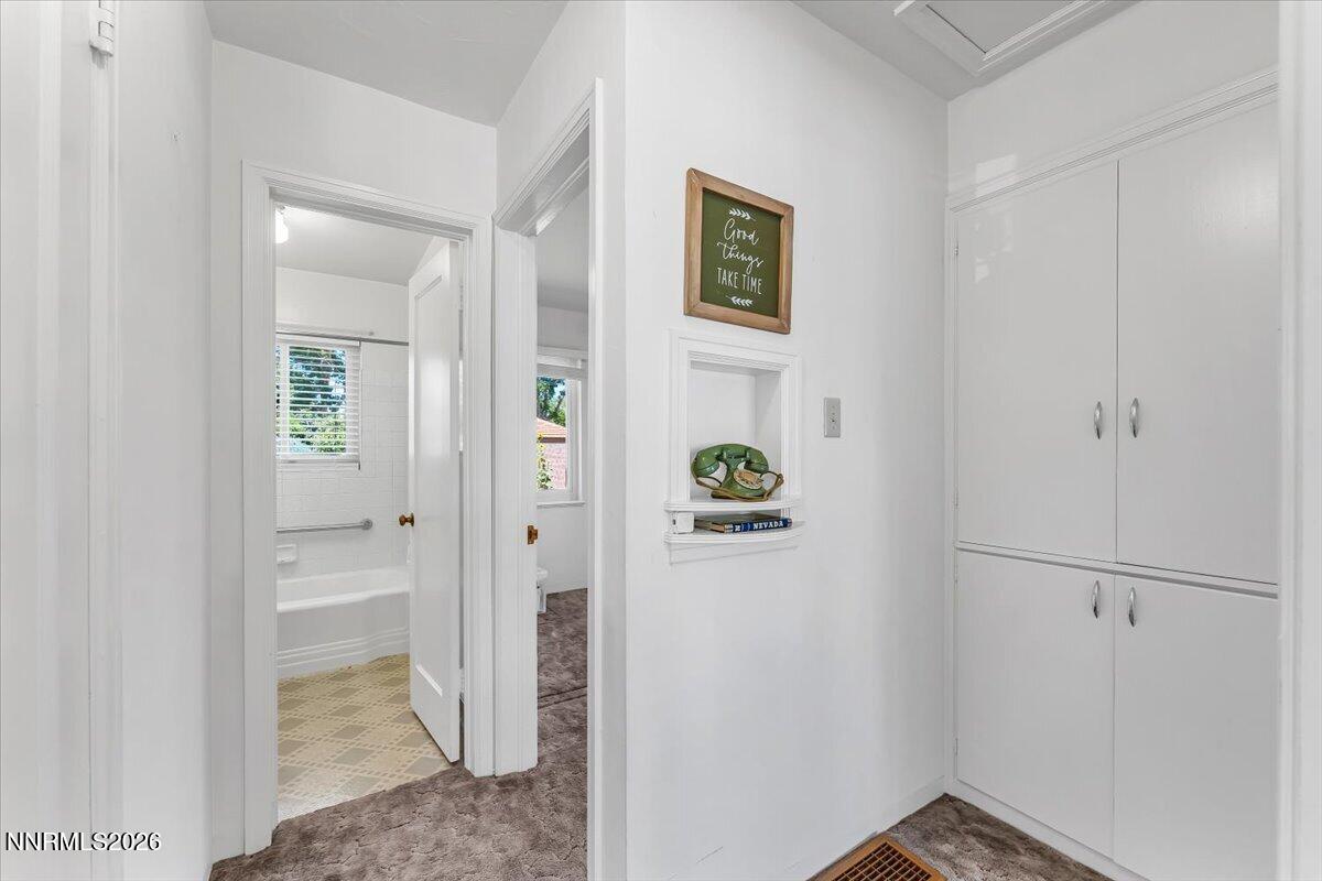 725 Wilkinson Avenue Property Photo 10