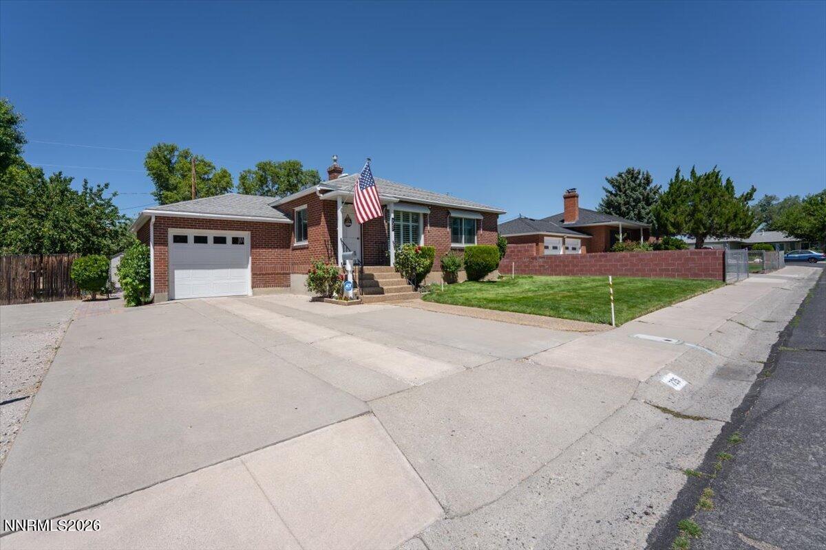 725 Wilkinson Avenue Property Photo 27