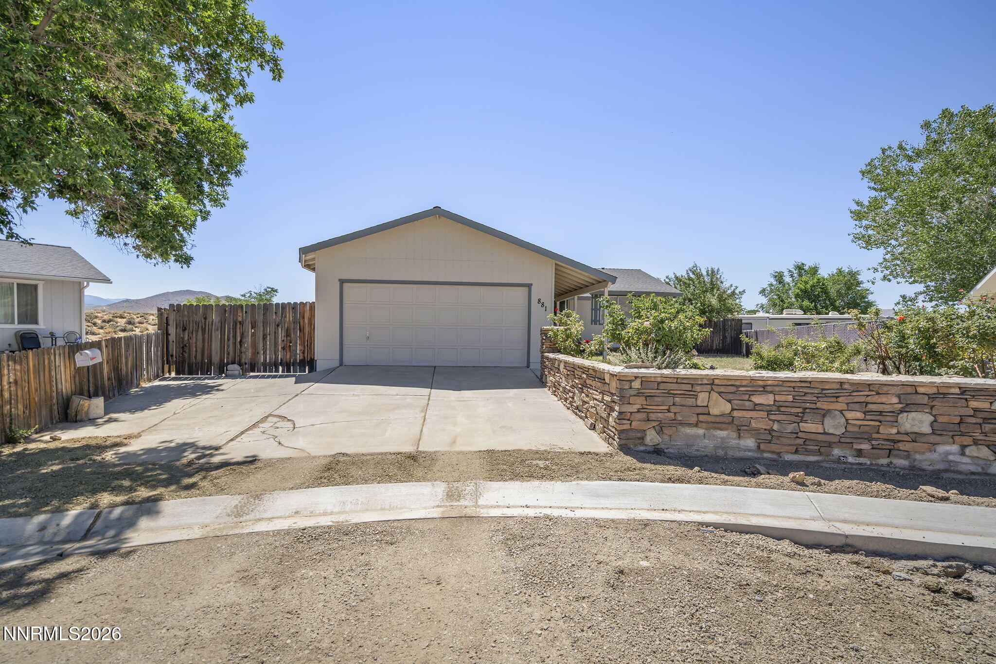 881 Amador Circle Property Photo 2