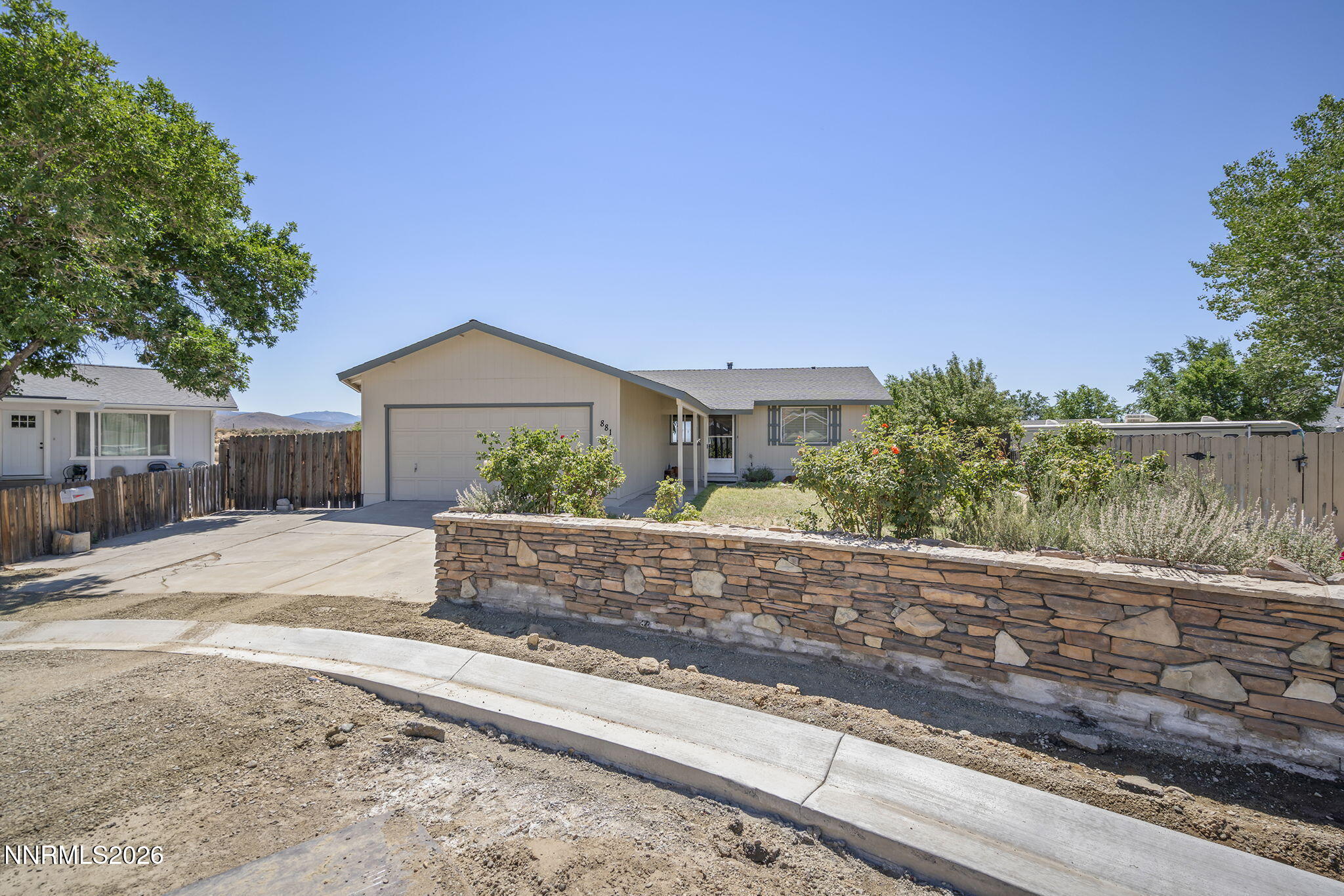 881 Amador Circle Property Photo 4