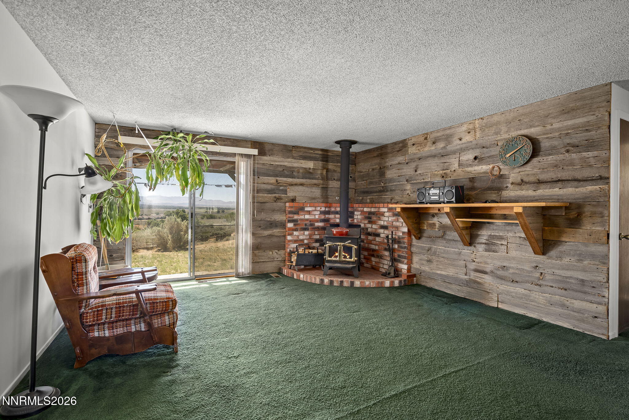 881 Amador Circle Property Photo 8