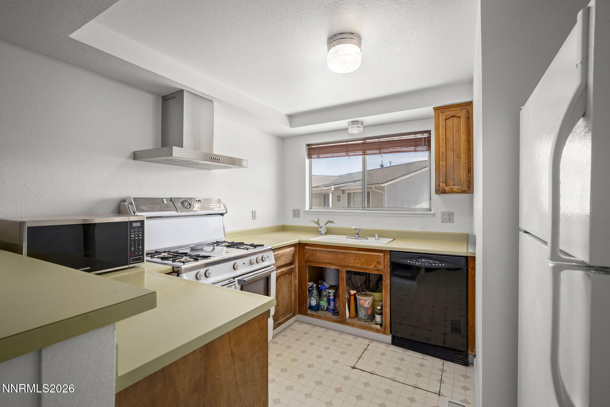881 Amador Circle Property Photo 12