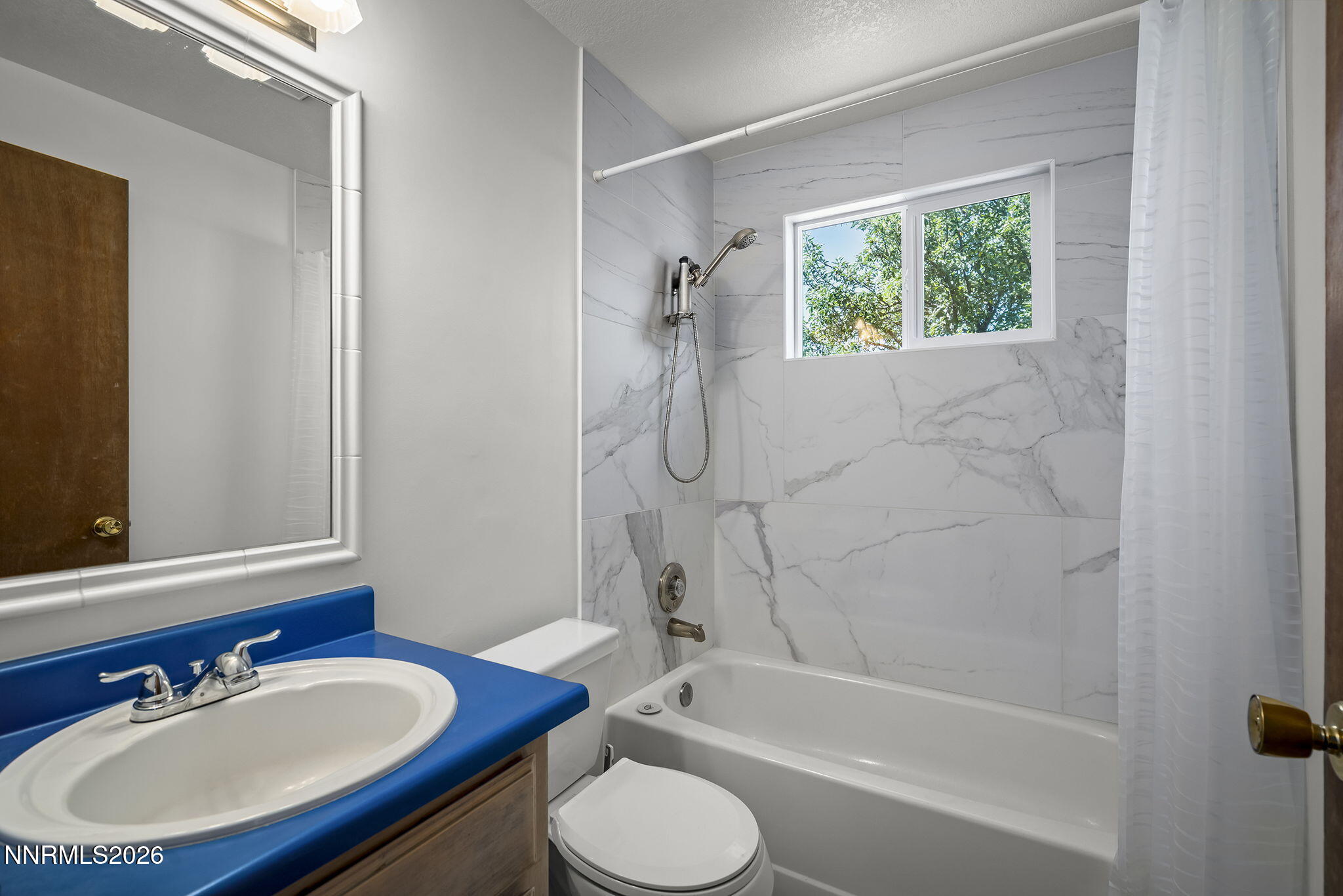881 Amador Circle Property Photo 16