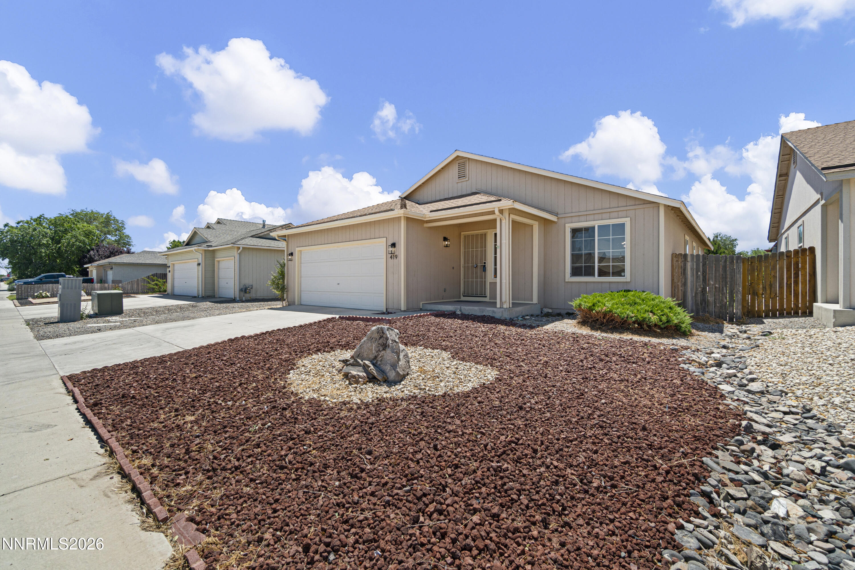 419 Sunshine Lane Property Photo 3