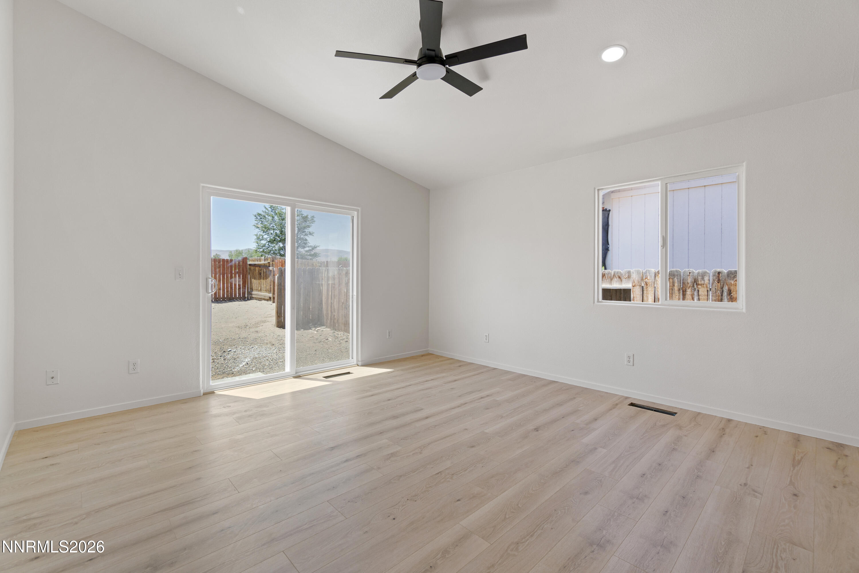 419 Sunshine Lane Property Photo 15